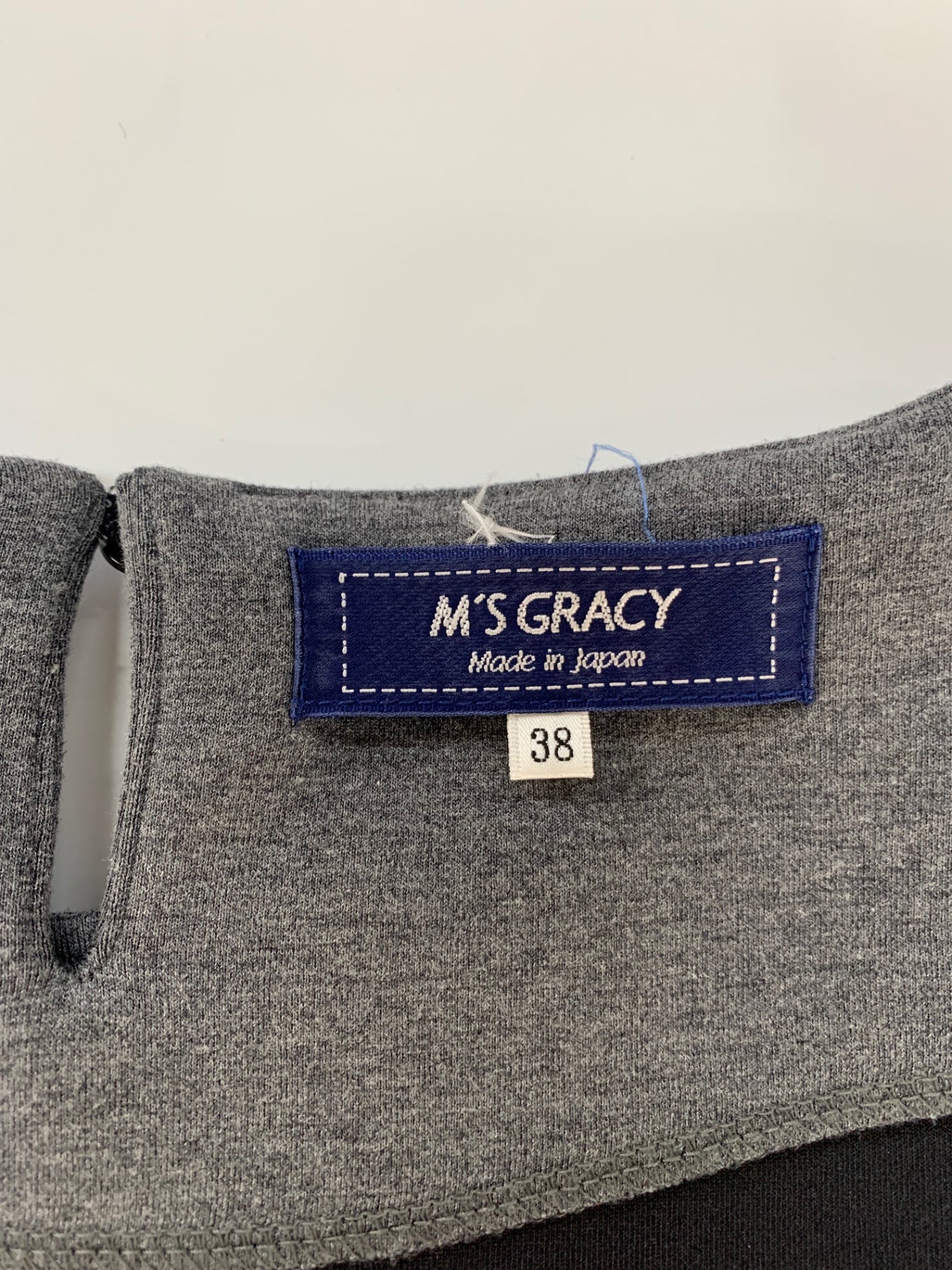 エムズグレイシー 015702 カットソー 38 グレー フラワーモチーフ ITNIJM4H914A