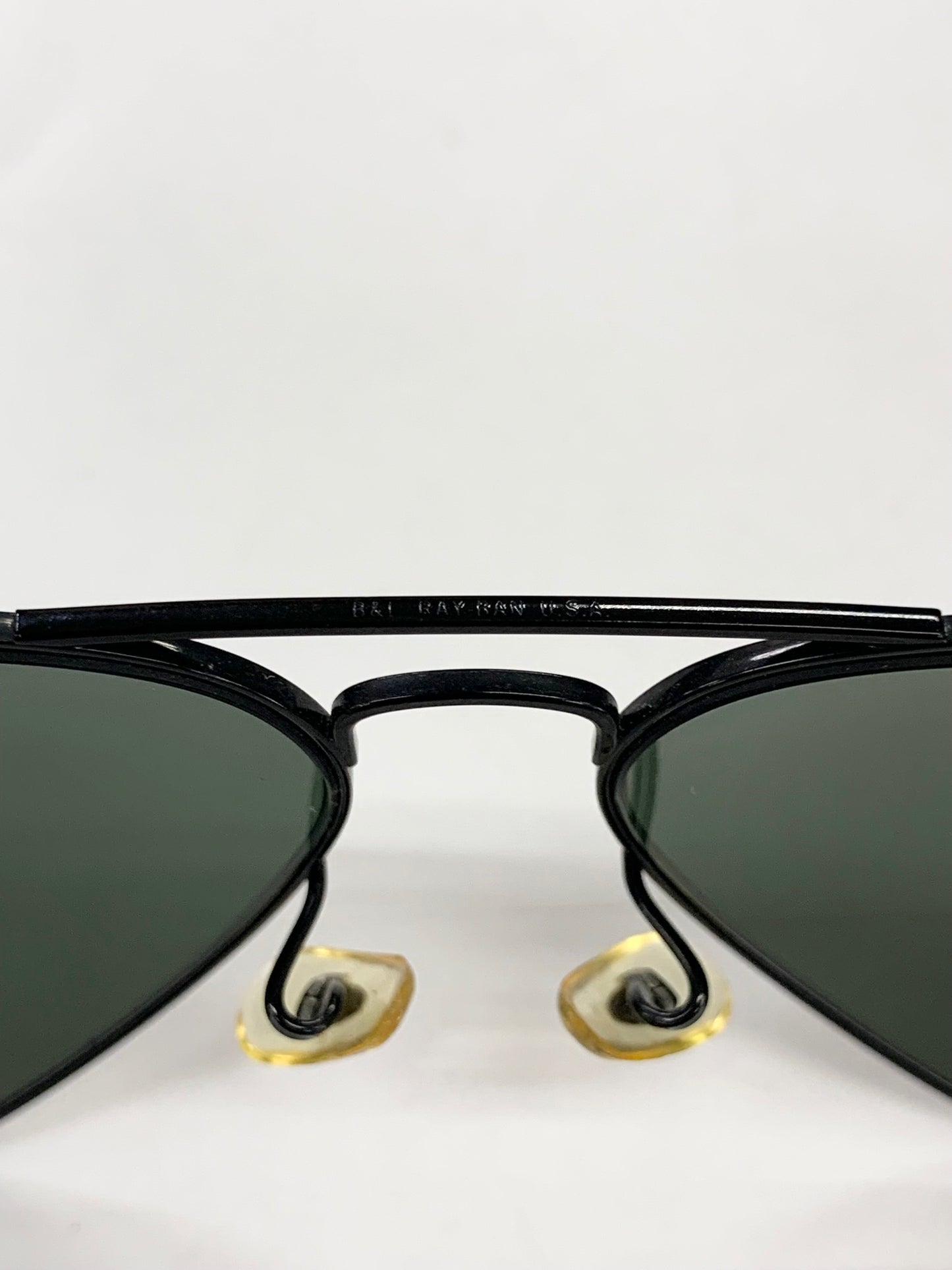 レイバン B&L Aviator ヴィンテージ サングラス ブラック ITDZX543FVUR