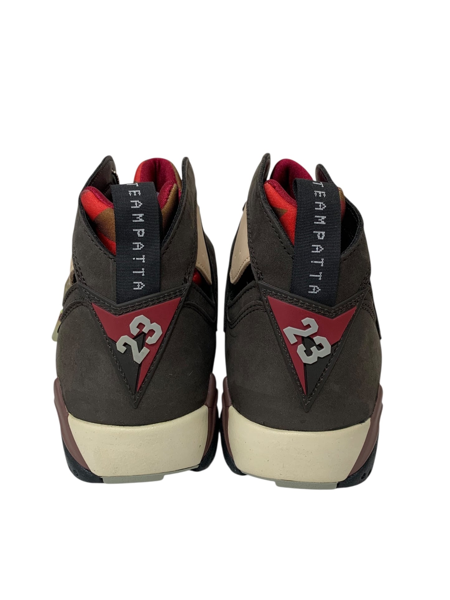 ナイキ エア ジョーダン 7 レトロ パタ AT3375 200 スニーカー 8 ベージュ ITXR2M3B9C88