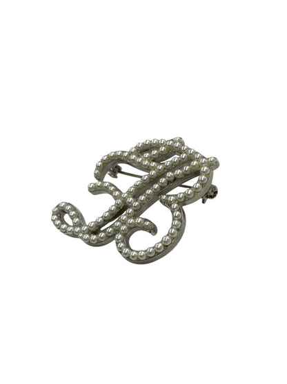 フォクシーブティック Brooch Signature Pearl 42629 ブローチ ホワイト ITUMMM34PMRS