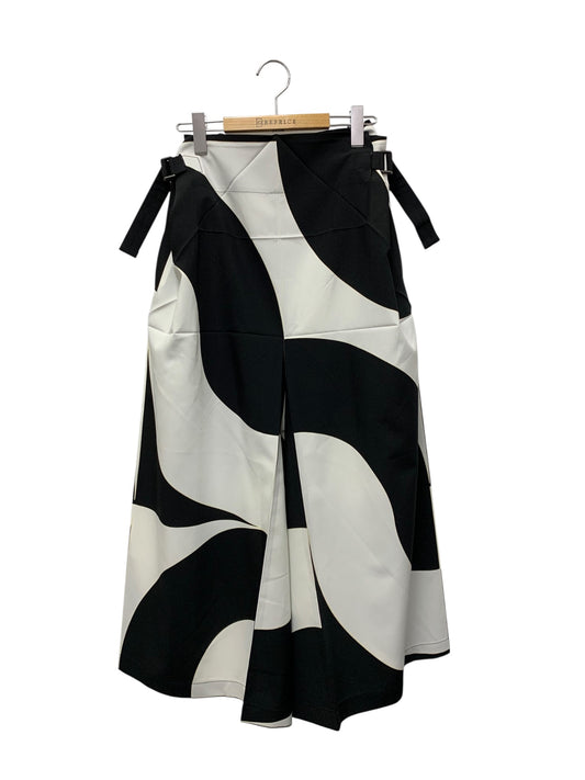 132 5. イッセイミヤケ CIRCULAR TILES IL43FF342 パンツ 3 ホワイト 24aw Harper's BAZAAR JP掲載品 ITVU7I3WL480