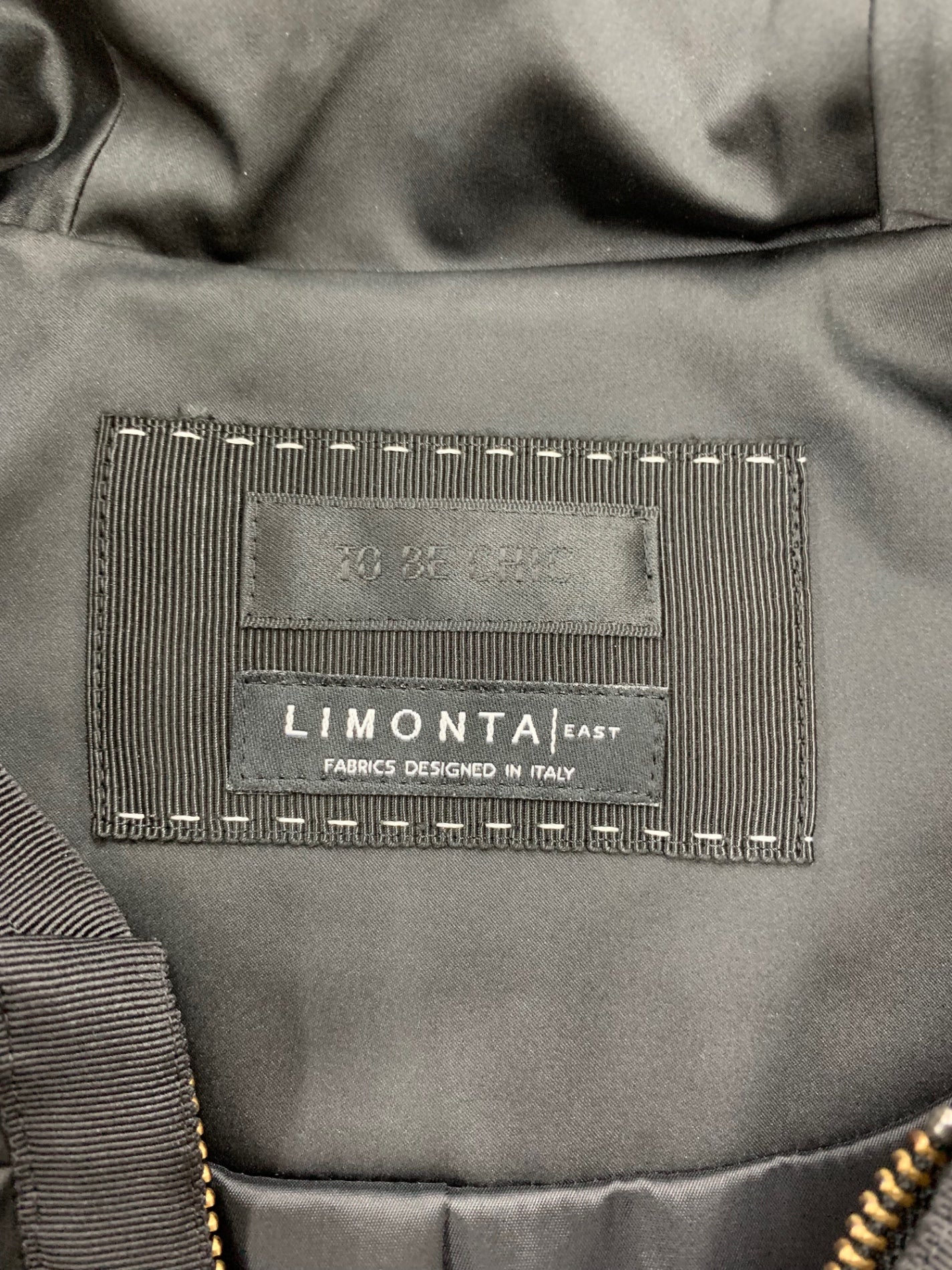 トゥービーシック W5A03-659-09 ジャケット 40 ブラック ナイロン ジップアップ フード付き IT9881LFPWFD