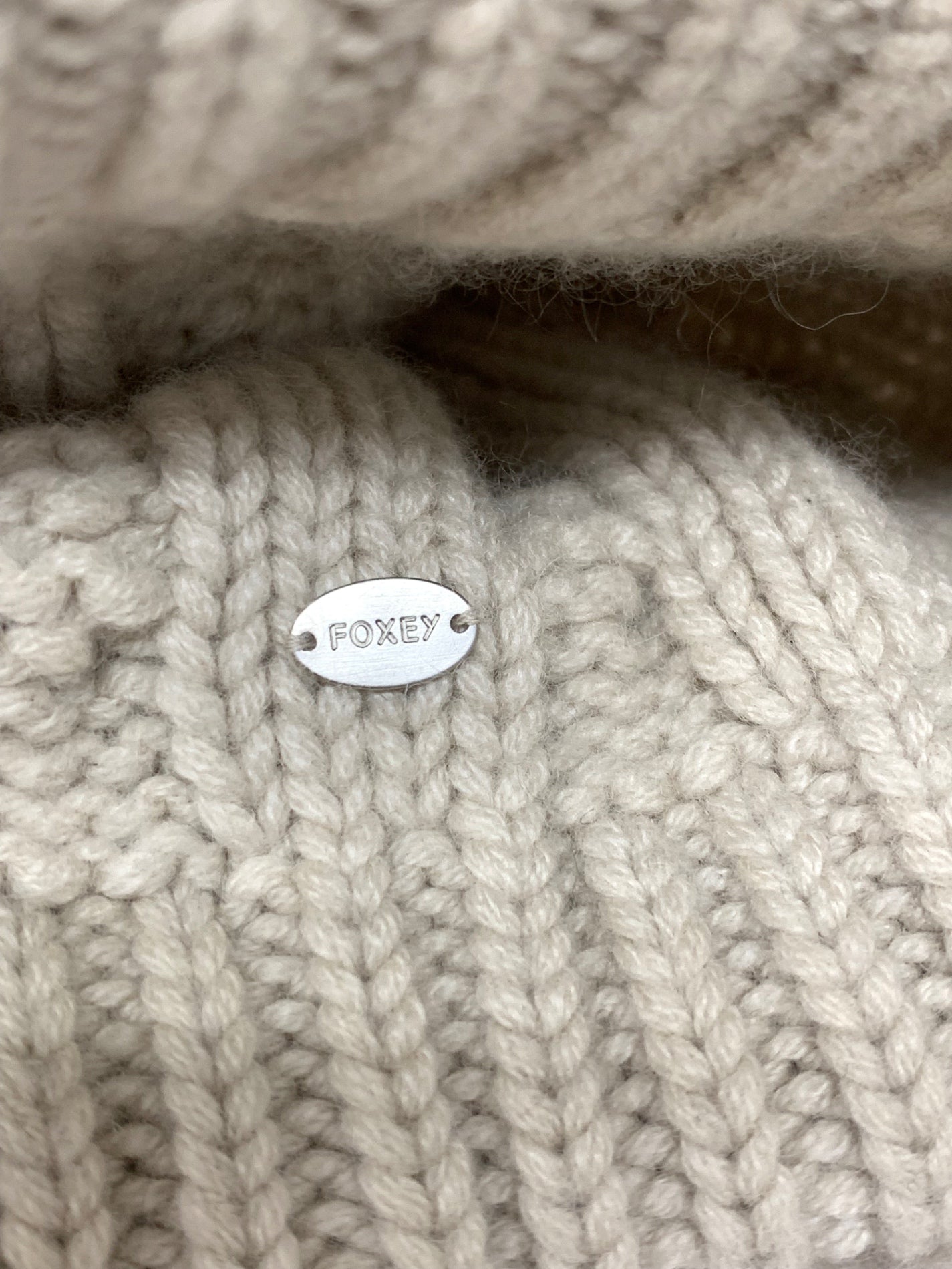 フォクシーブティック 40377 ニット帽 グレー カシミヤ ヌートリア