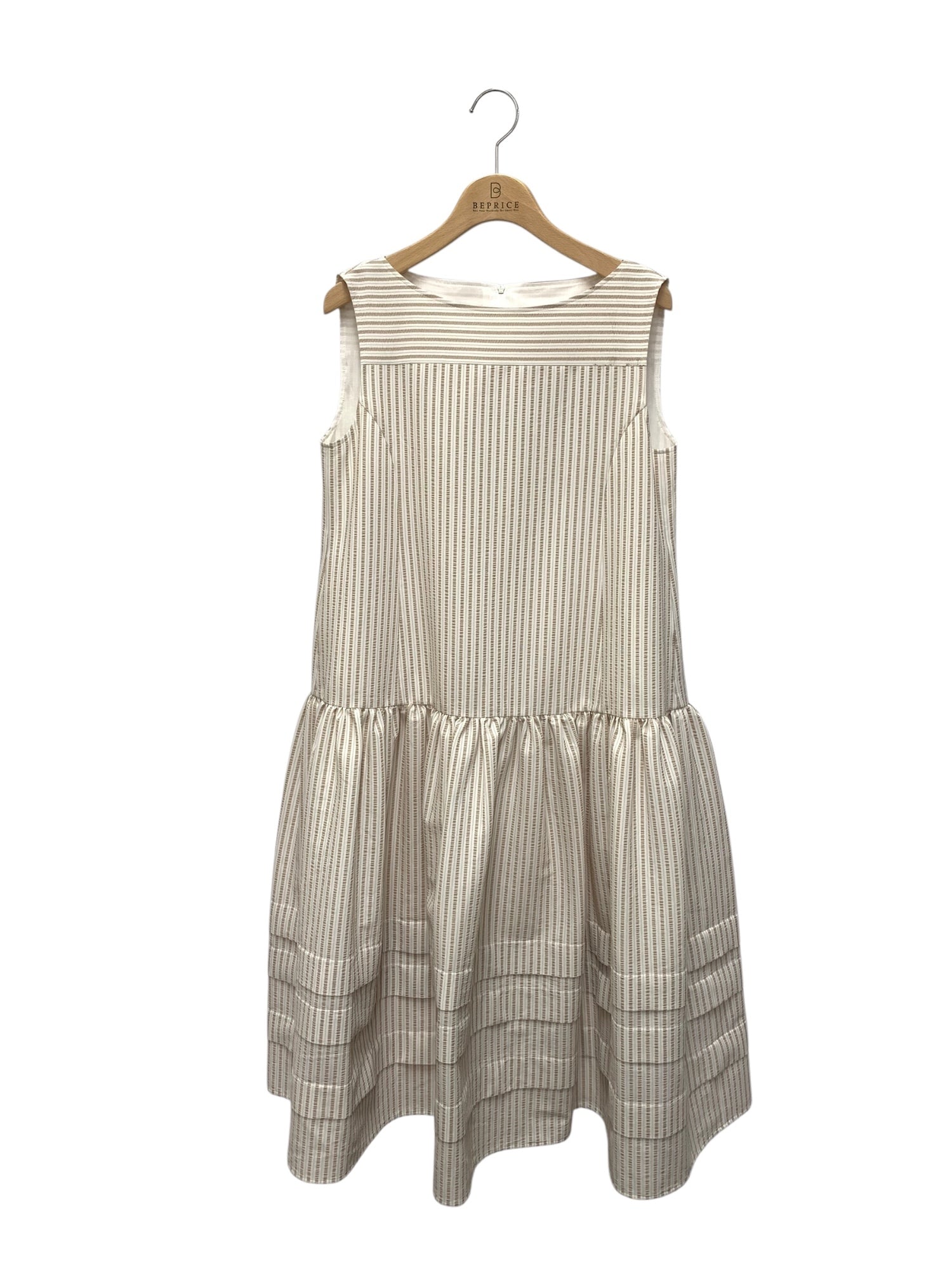 美品♡ FOXEY 掲載 フレンチアンティーク ワンピース フォクシー フリル FOXEY NEW YORK – ページ – FOXEY 公式オンラインブティック