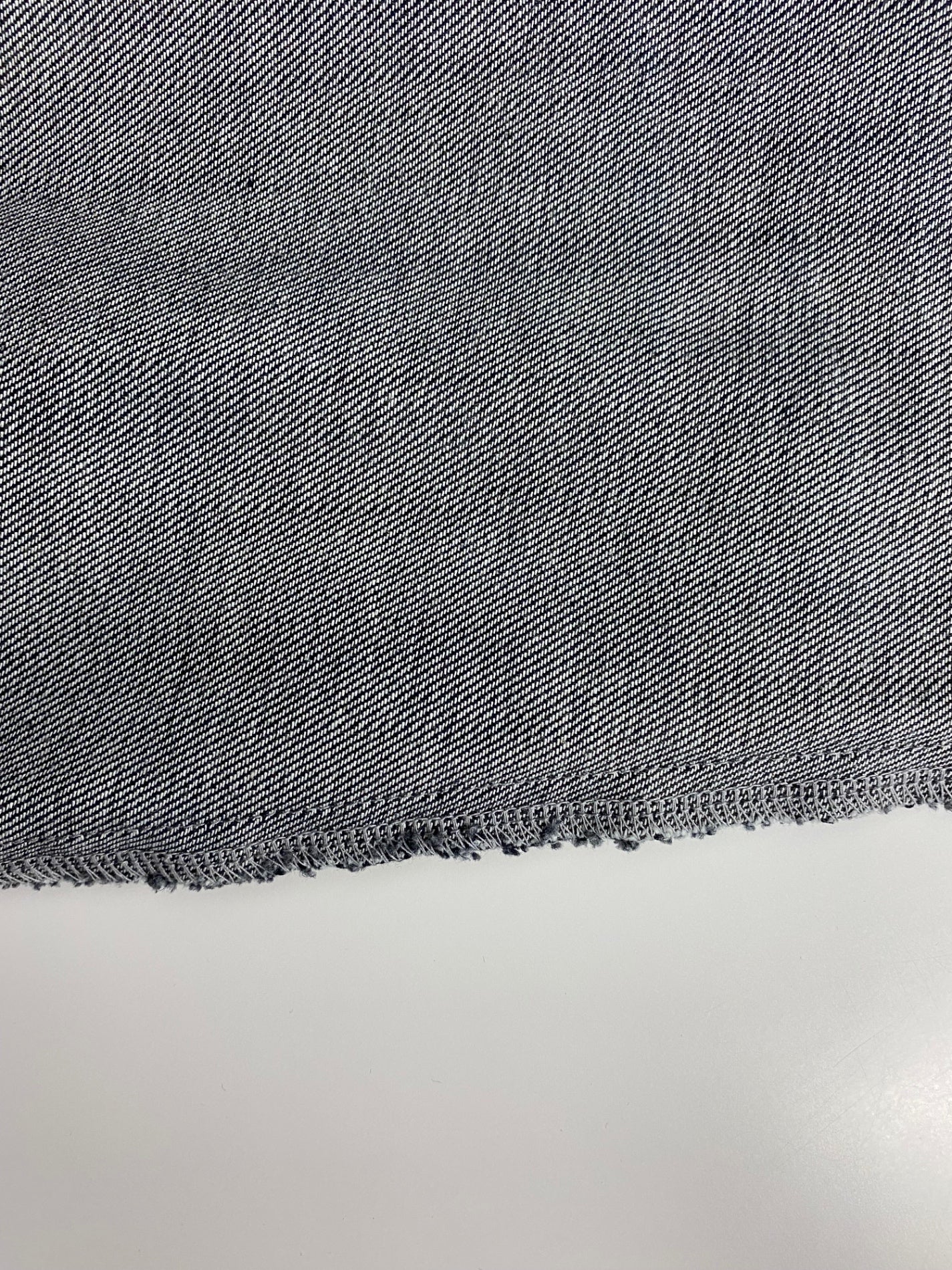 アクアスキュータム 1003325-39 デニムジャケット 6F ネイビー ITY64Q2QZ5JO 【SALE】