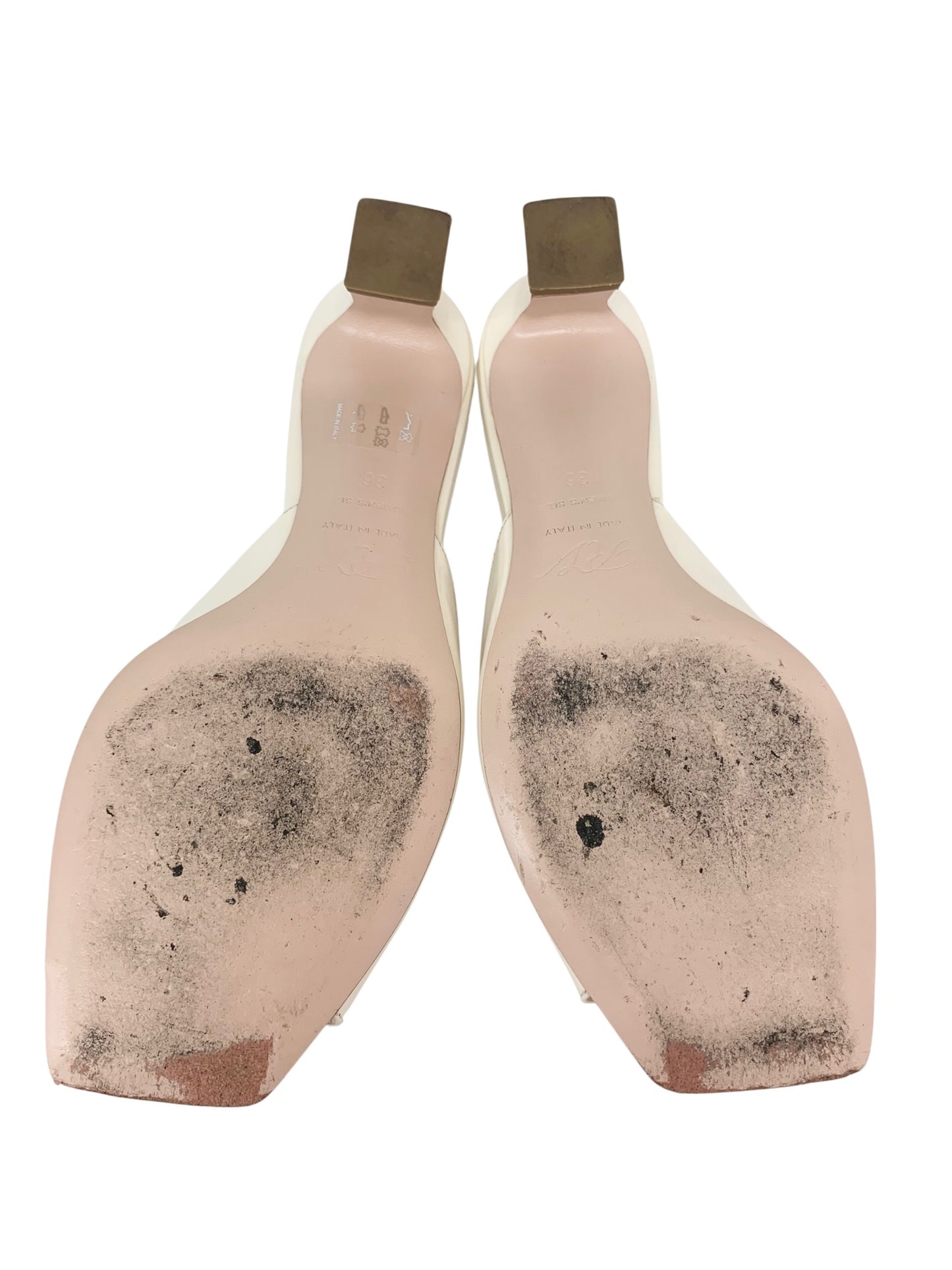 ロジェヴィヴィエ トランペット パテントレザー ミュール RVW74839190D1PC019 36 アイボリー IT4UYZBM01NG