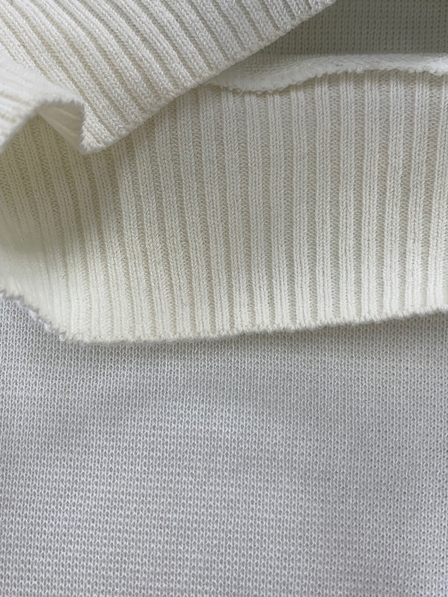 エムズグレイシー 018106 ニット 38 ホワイト リブ袖 ハイネック スパンコール リボンモチーフ ITGUFF2J3E4C