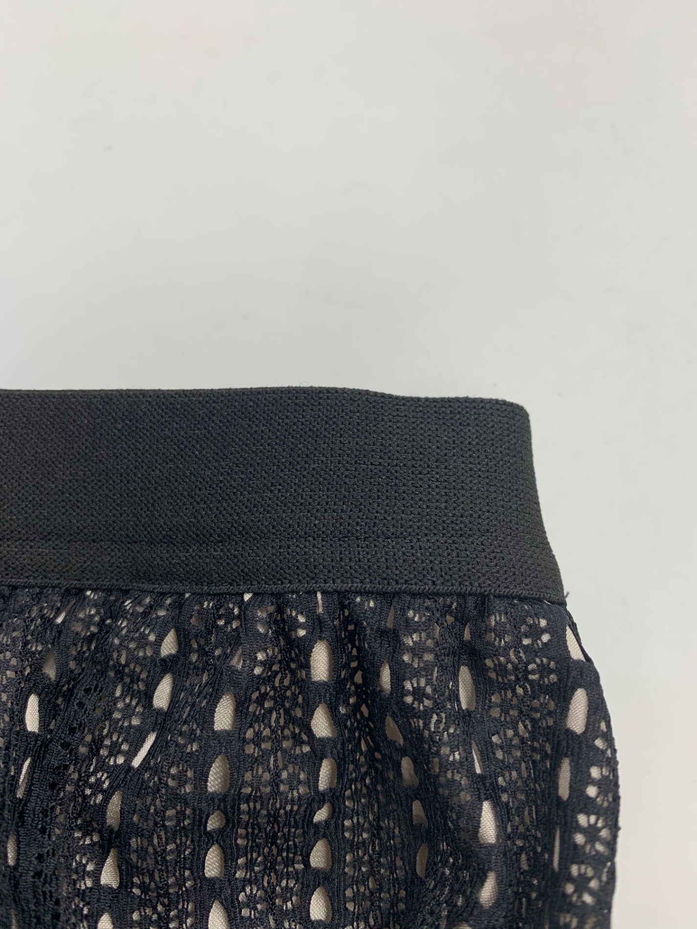 トゥービーシック アイレットレース ティアードスカート W5S02-507-40 40 ブラック 25SS IT9JQADMN87D