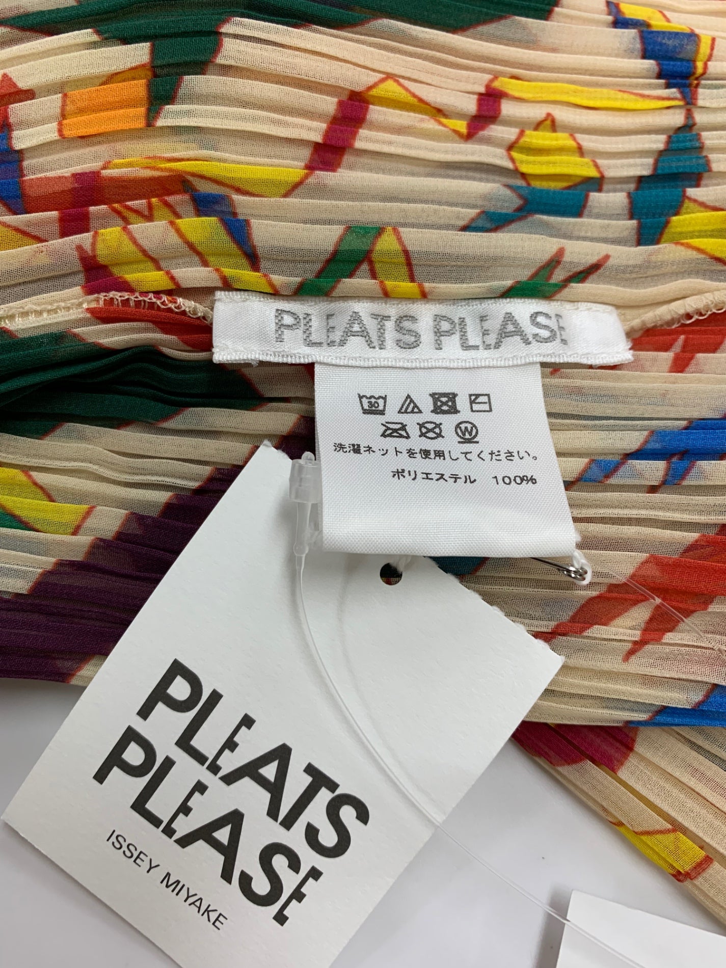 プリーツプリーズイッセイミヤケ マダムT PP14-AD291 マルチカラー