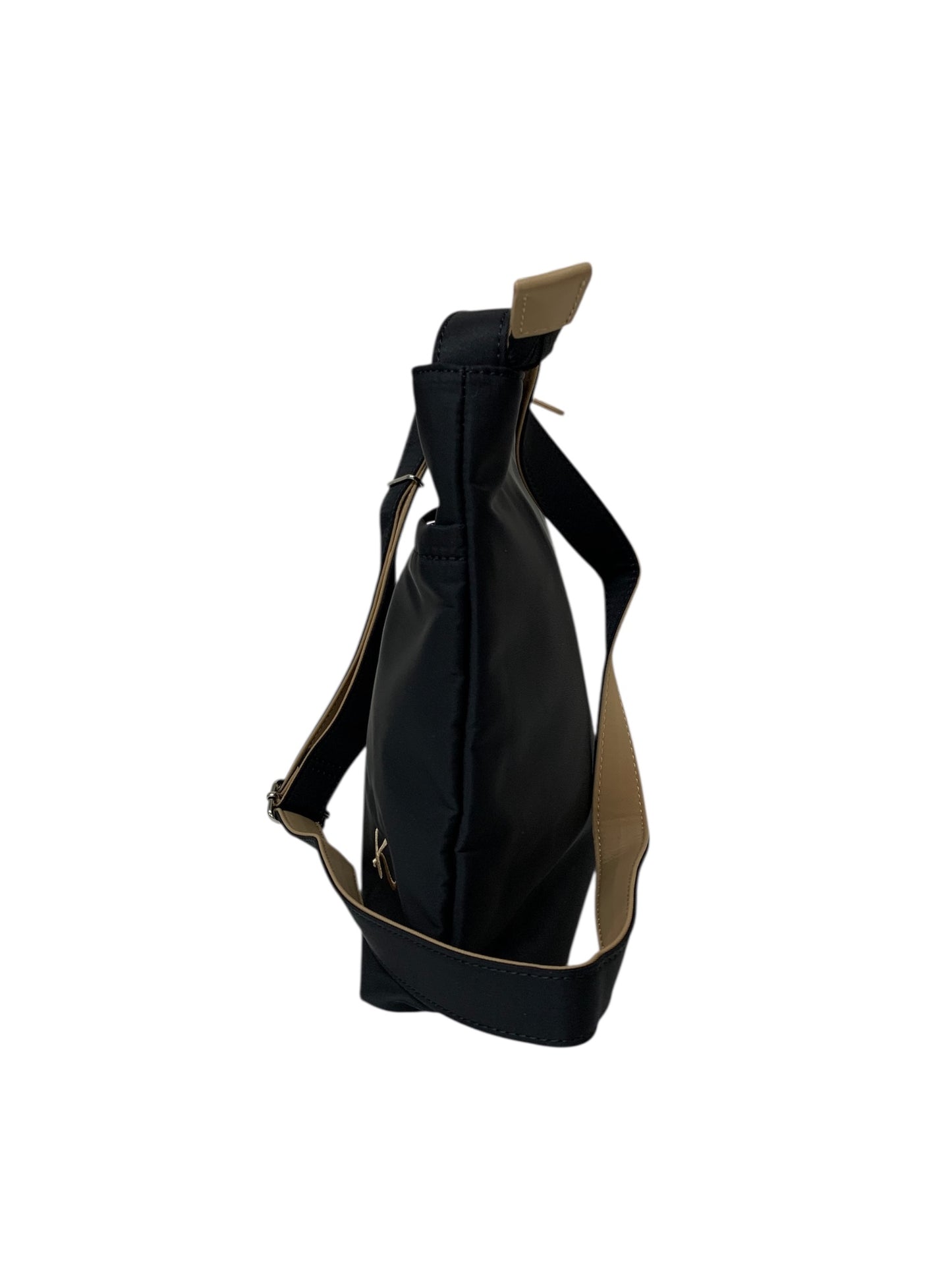 キタムラ ショルダーバッグ R-0702 15671 ブラック Kマーク刺繍 ITI02R7RGK1E