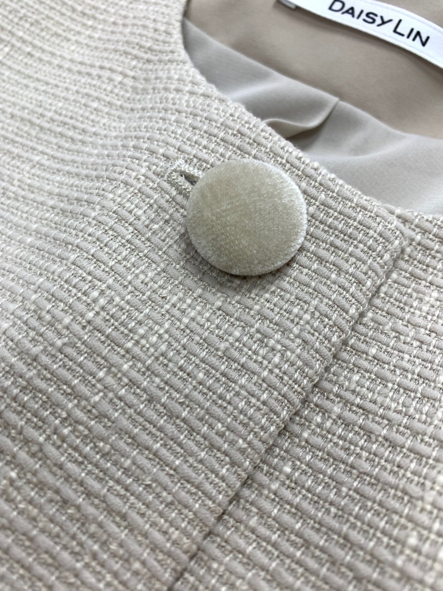 デイジーリン Lady Puff Tweed 07283 ノーカラージャケット 42 ベージュ ツイード ITDVXI6ZDJCE