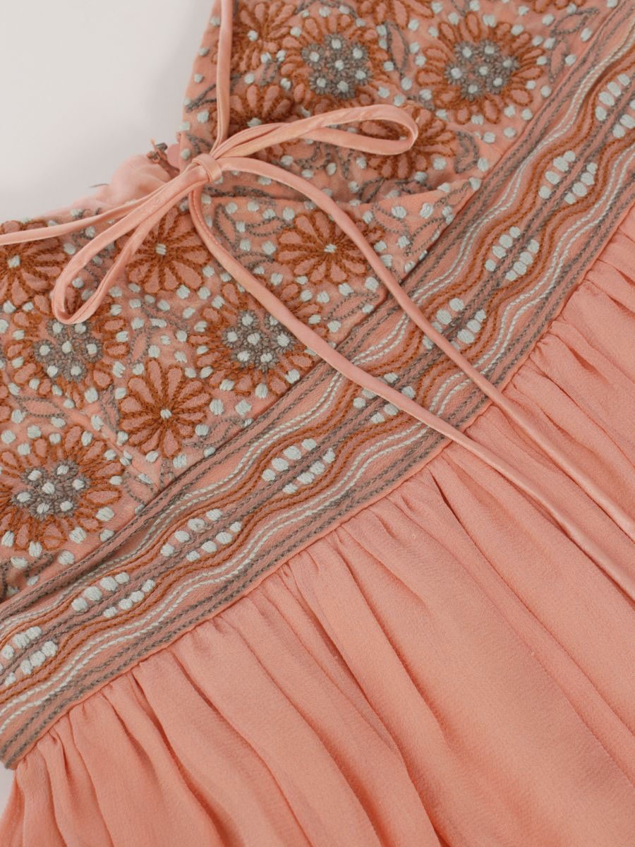 グレースクラス 06010831 キャミソールワンピース 36 ピンク 刺繍 シルク ITGV12DXQ93G 【SALE】