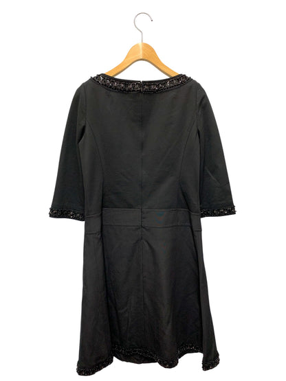 トゥービーシック W5J12-360-09 ワンピース 40 ブラック ビジュー ブローチ付 IT3VPFT2G8HS 【SALE】