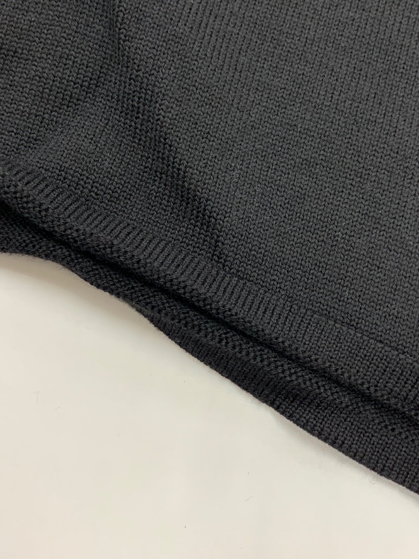 ウィークエンドマックスマーラ トップス S ブラック セーター ニット ITCJPRRYRGJS 【SALE】