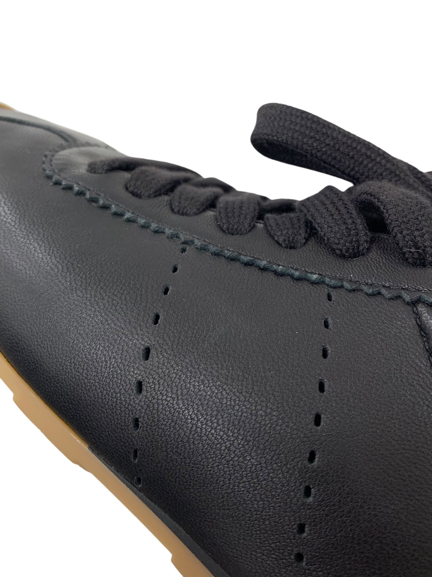 ミュウミュウ プリューム ナッパレザー スニーカー  5E114E_038_F0002_F_005 38.5 ブラック ITJ3OM64TLPK 【SALE】