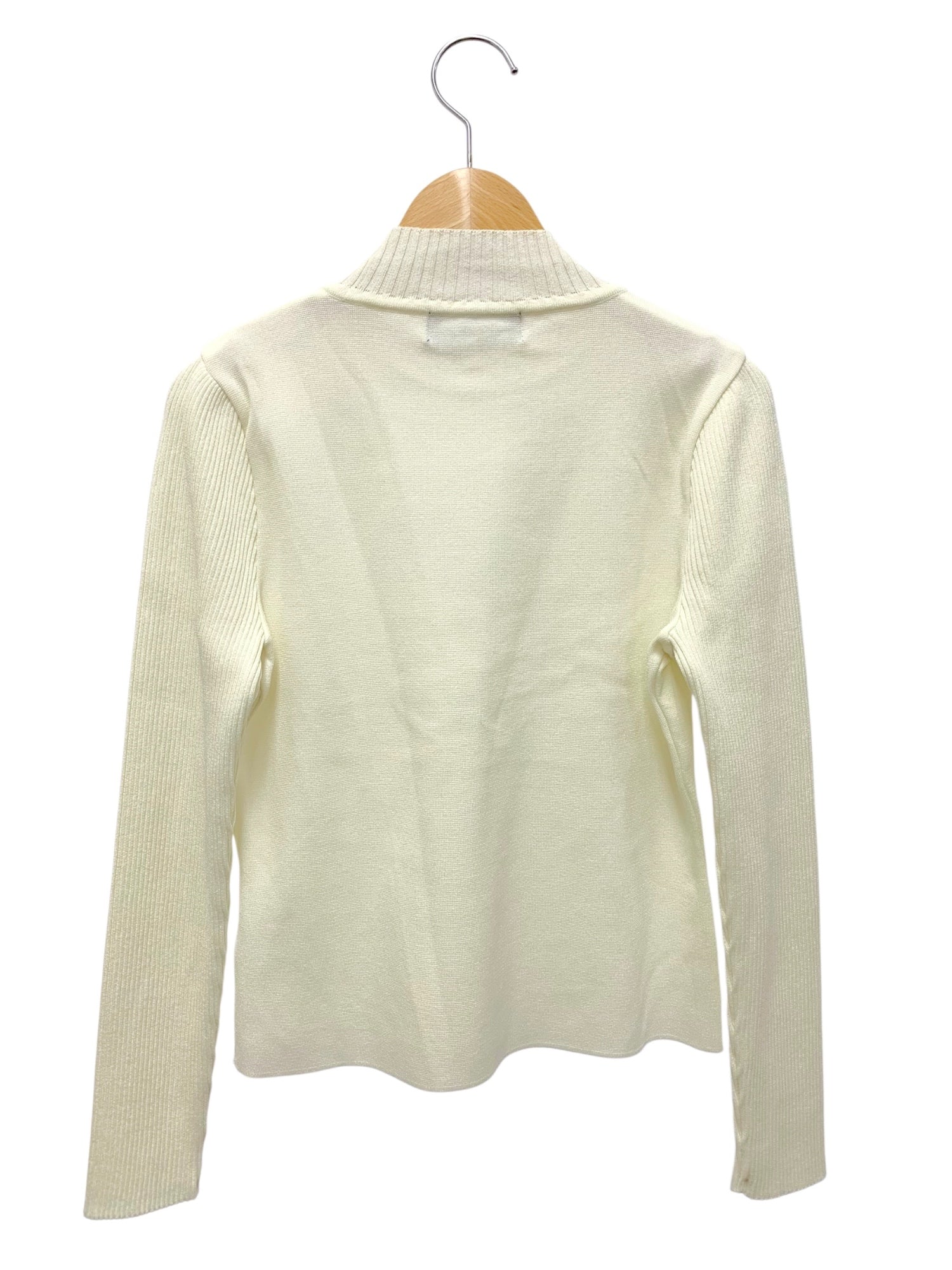 エムズグレイシー デイジー刺しゅう入りニット 518101 38 アイボリー