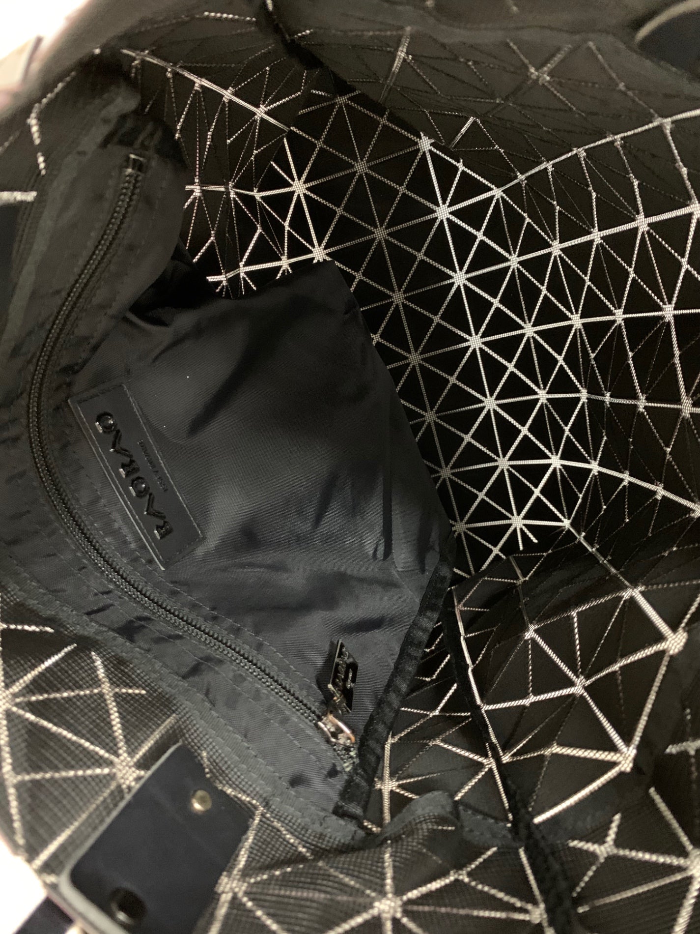 イッセイミヤケ BAO BAO BB63AG513 ハンドバッグ パープル IT0WQEF3TJ1E