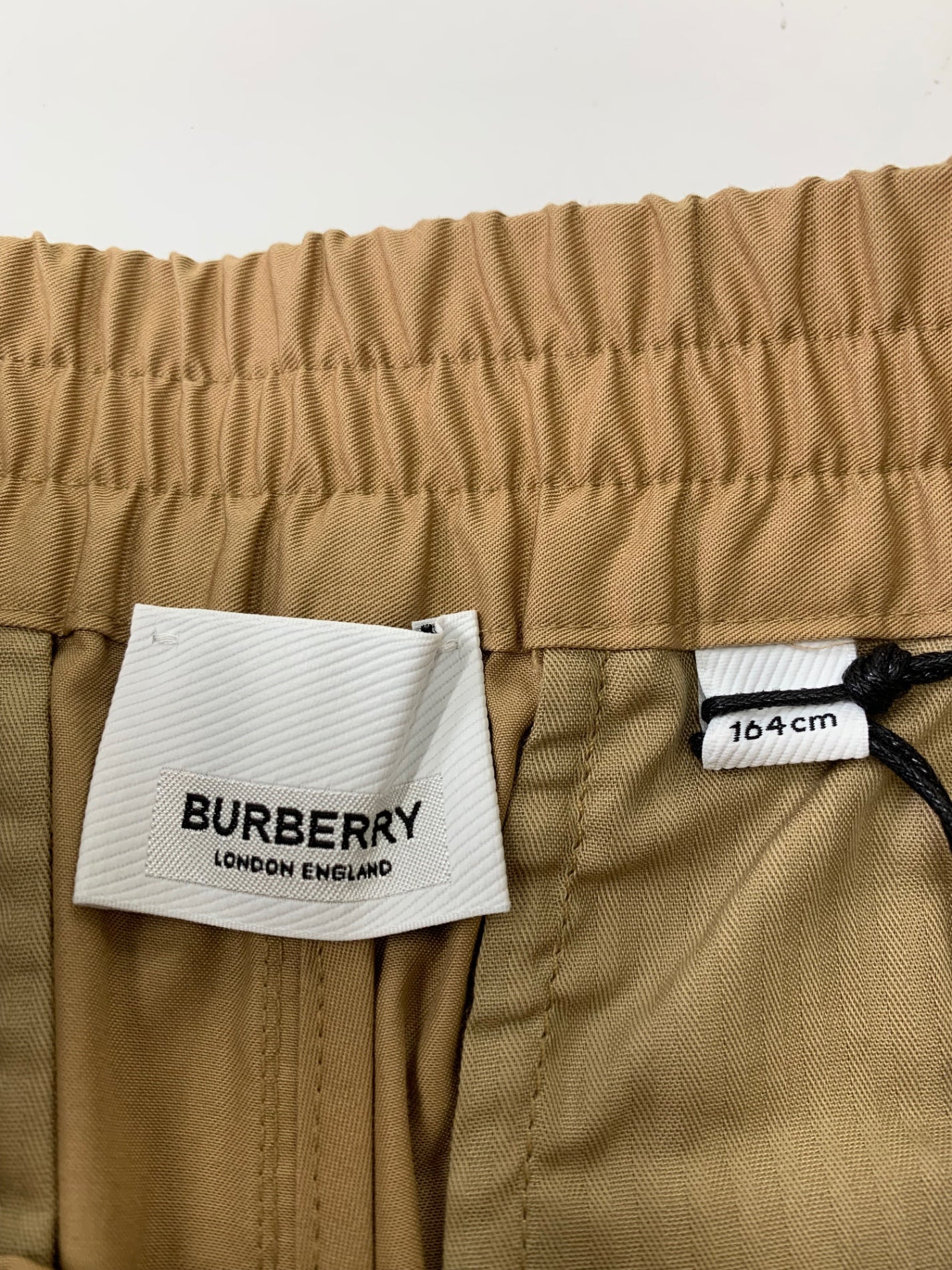 バーバリー 8068404 ショートパンツ 14Y ベージュ ハーフ コットン ウエストゴム ITX1FYH7A0NC 【SALE】