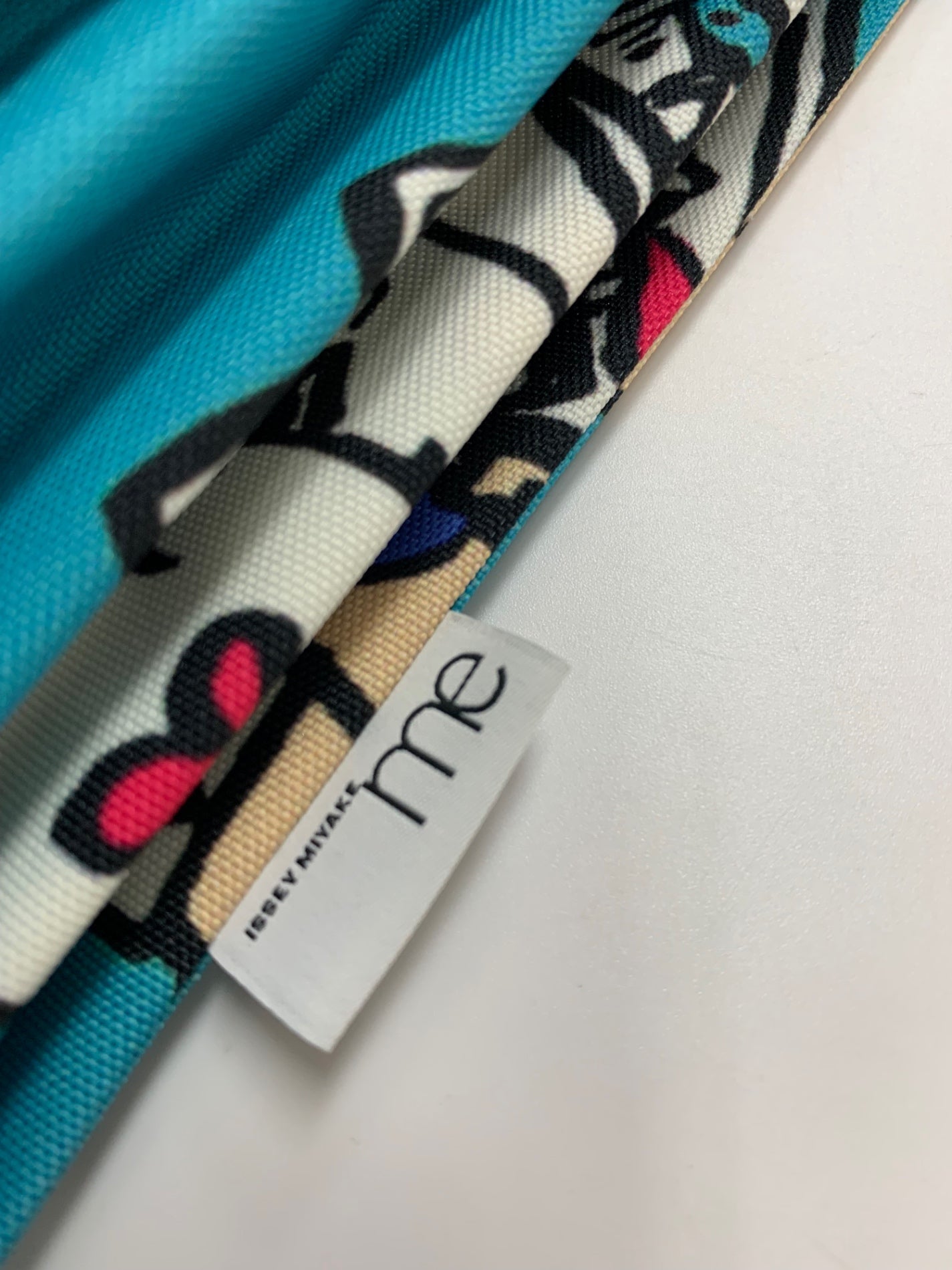 イッセイミヤケ MAGIC TRUNK PLEATS BAG MI61AG591 トートバッグ ブルー プリーツ ITFG2QH2EYLC