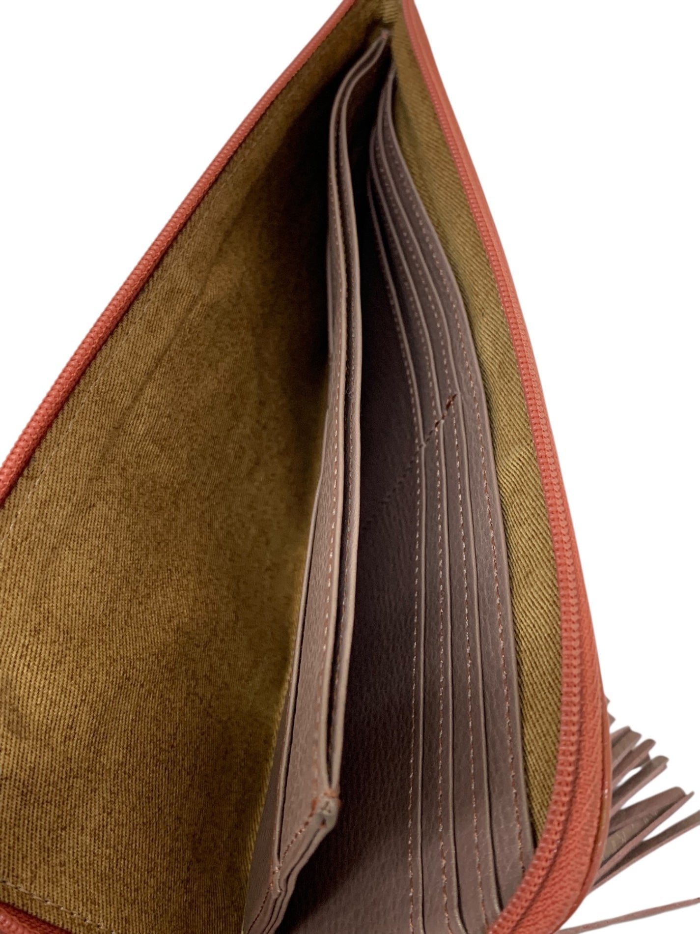 アタオ Limoパール ラウンドファスナー財布 オレンジ エナメル アプリコット ITZ5YMS7LO7W