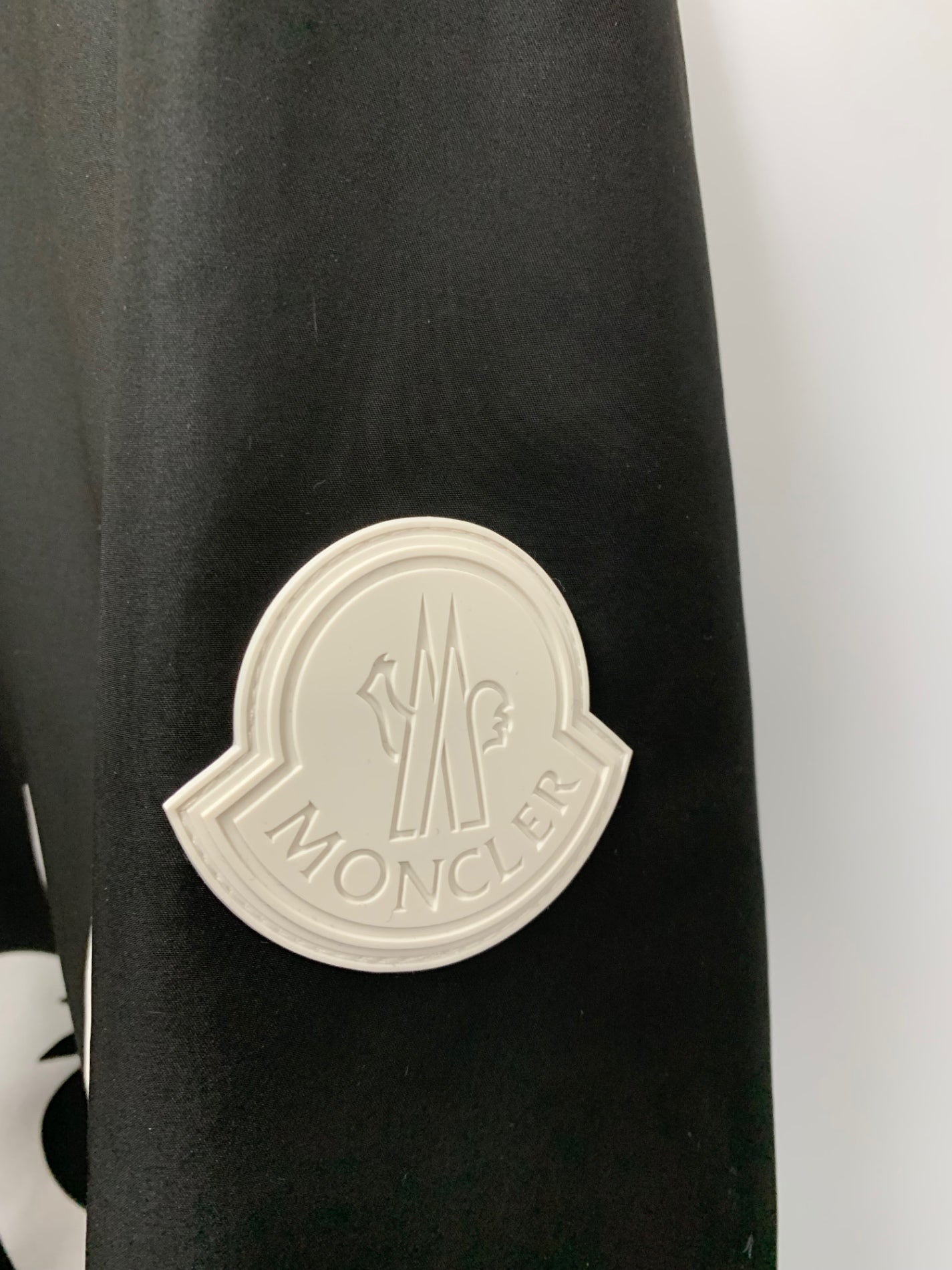 モンクレール ミトス f10911a71500 ジャケット 6 ブラック IT1LG25FTMZA