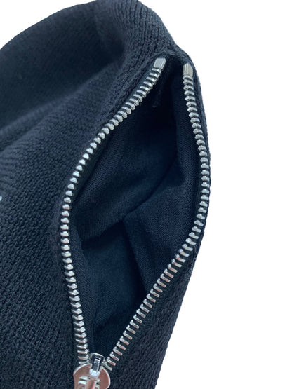 マルタンマルジェラ MOD.30 ニット帽子 ブラック ジップ付き ITEJ5JD21MV4