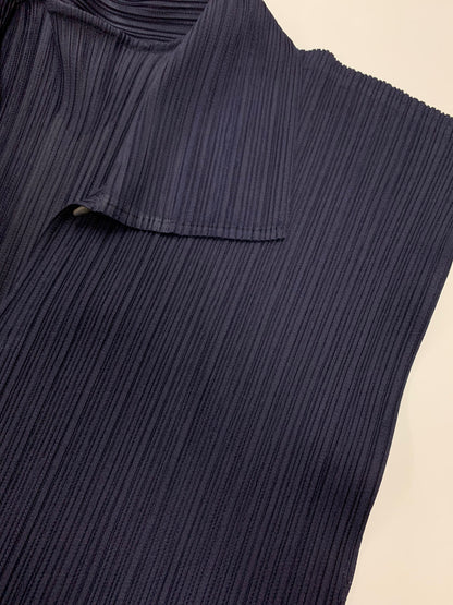 プリーツプリーズイッセイミヤケ PP04--JK605 ポロシャツ 4 ネイビー ノースリ IT1ZPCBMY91K 【SALE】