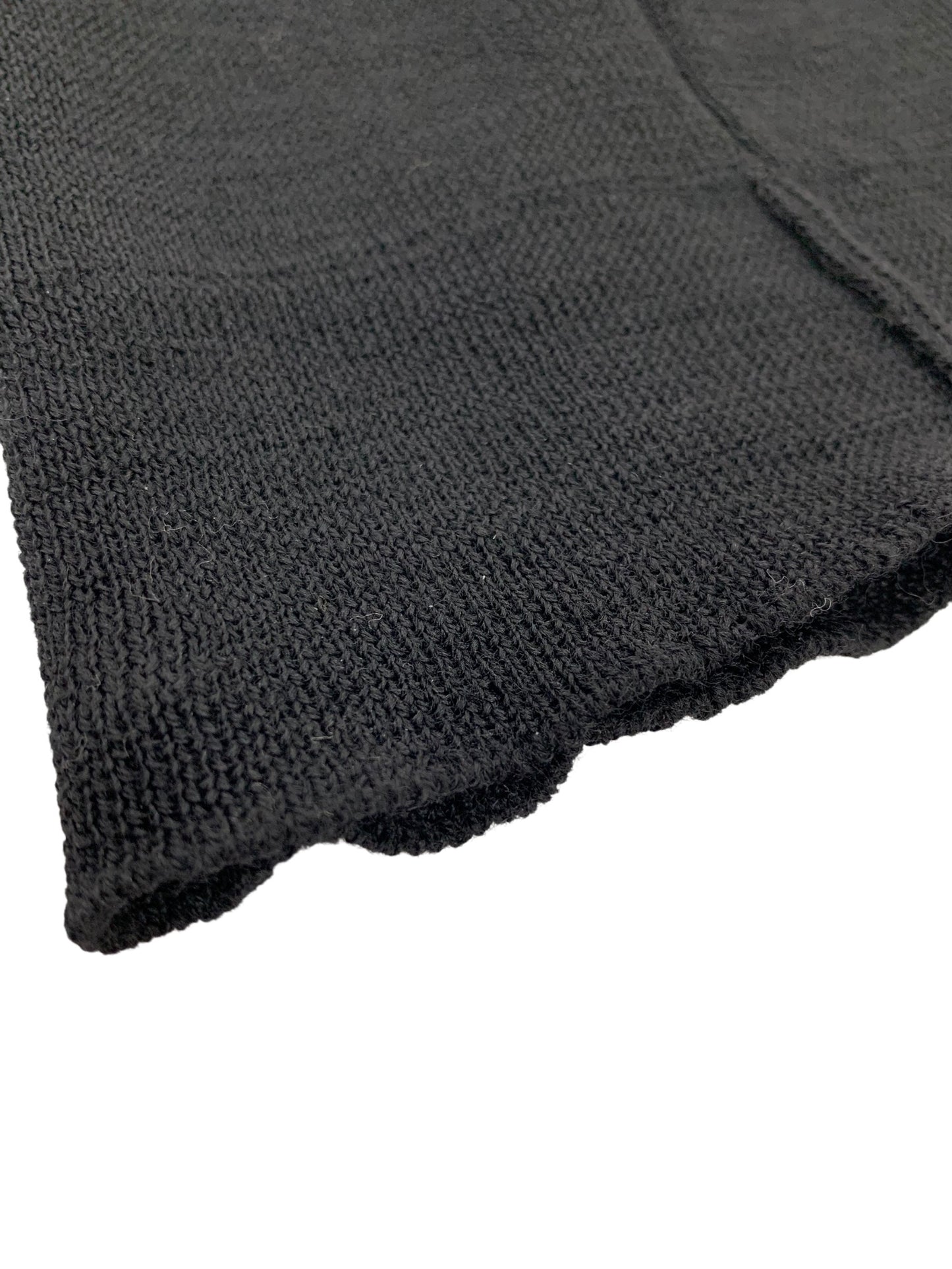 マルタンマルジェラ MOD.30 ニット帽子 ブラック ジップ付き ITEJ5JD21MV4