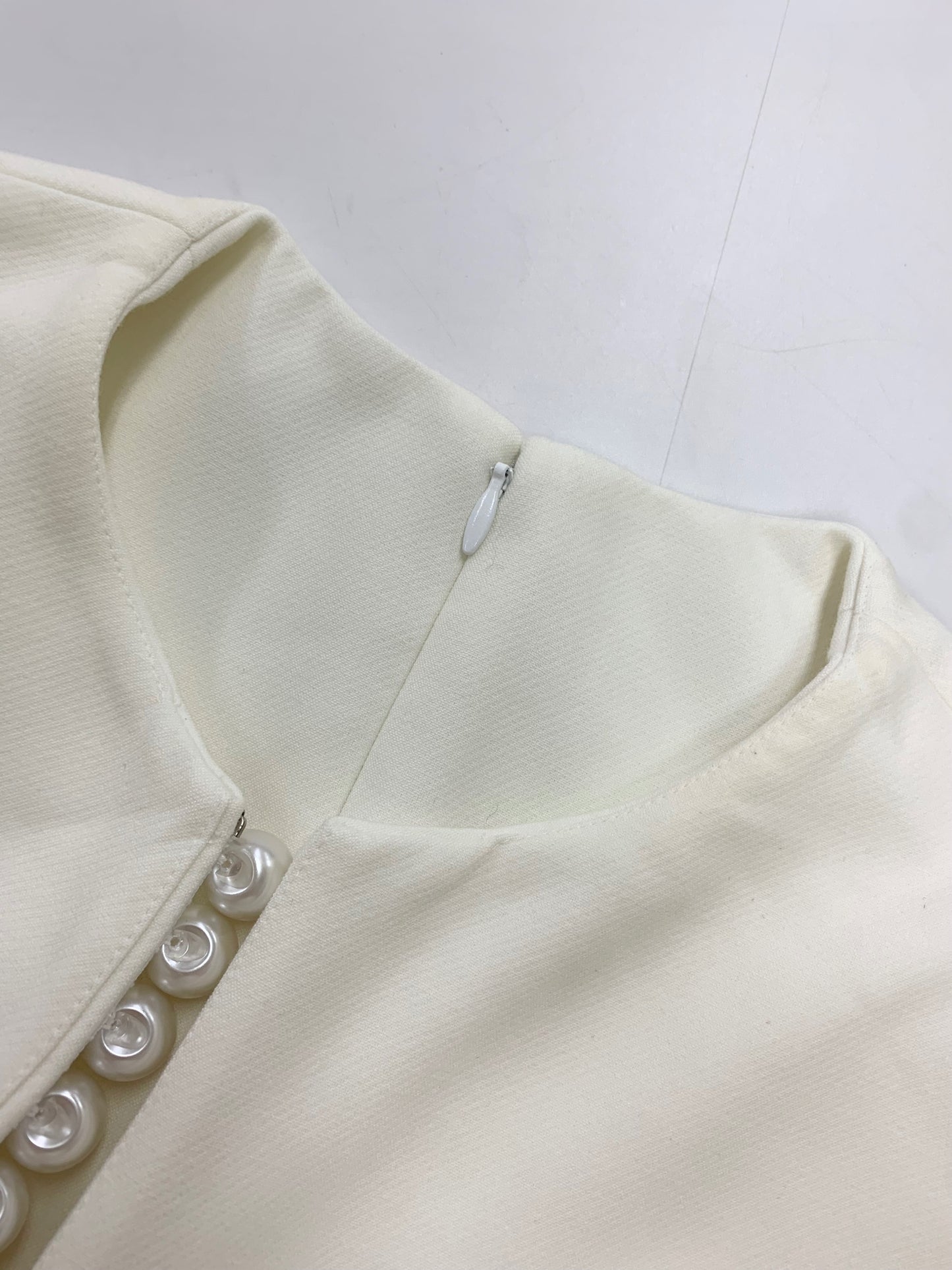 ヨーコチャン YCB-621-267 ブラウス 36 ホワイト ティアードスリーブ バックジップ パール ITZDCOB2FHKQ