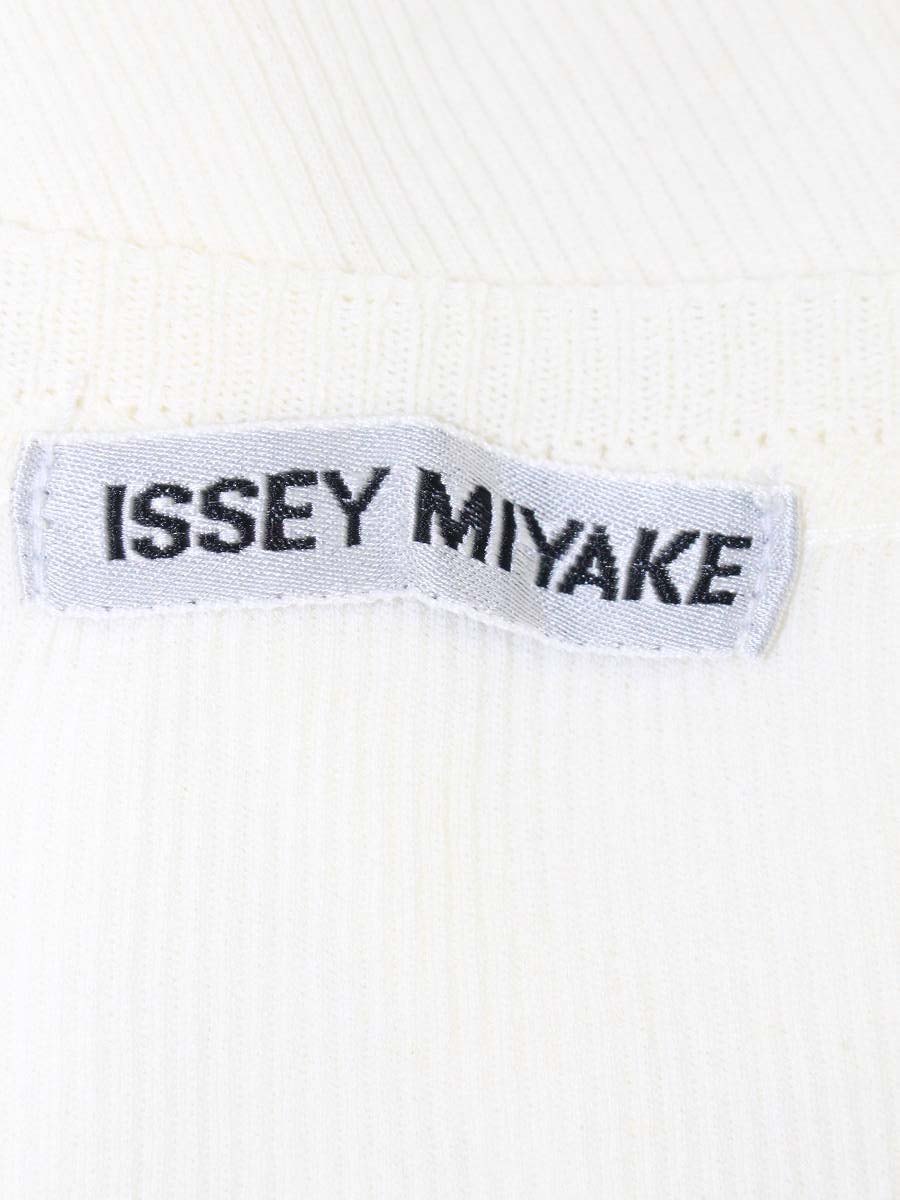イッセイミヤケ IM61-JK112 ニットトップス M アイボリー 半袖 ITWIULXTJNG2