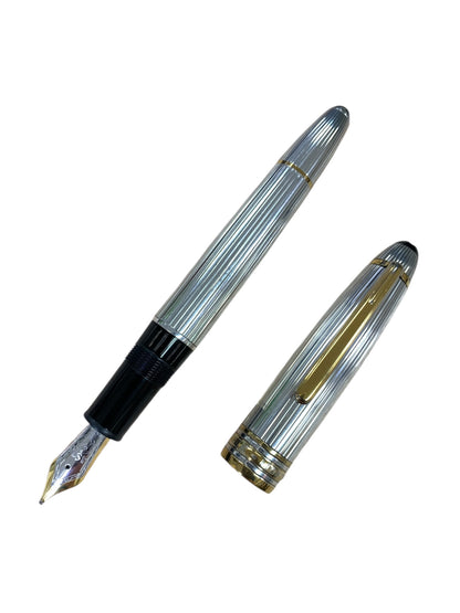 モンブラン 万年筆 マイスターシュテュック ソリテール スターリングシルバー B 18K IT3VGTZSMV48