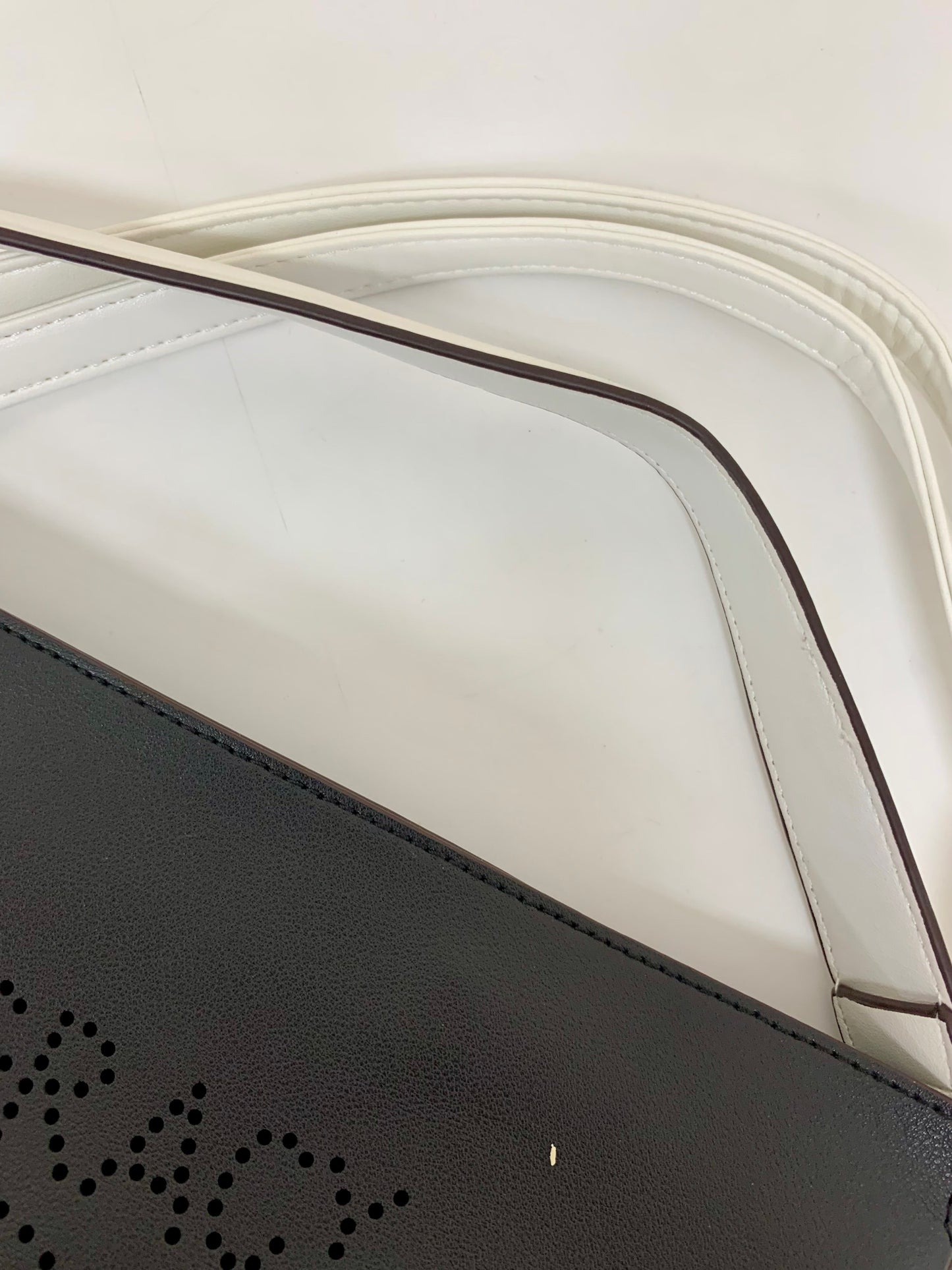 エムズグレイシー パンチング 994503 トートバッグ ブラック カメリア柄 ITZJJDNIRA61