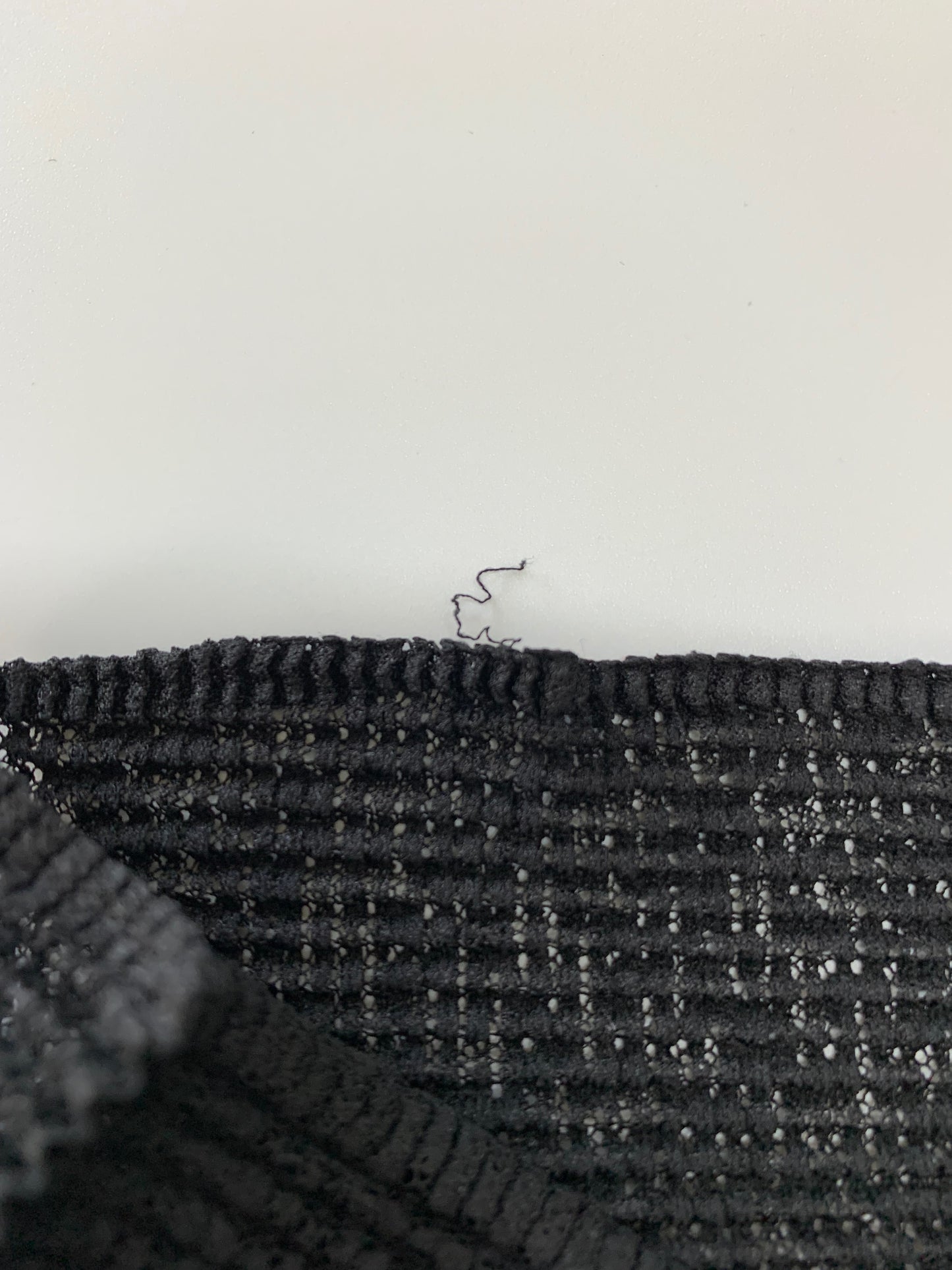 ミーイッセイミヤケ MI31FJ648 ノースリーブカットソー ブラック タートルネック ITOJ09KAECB4