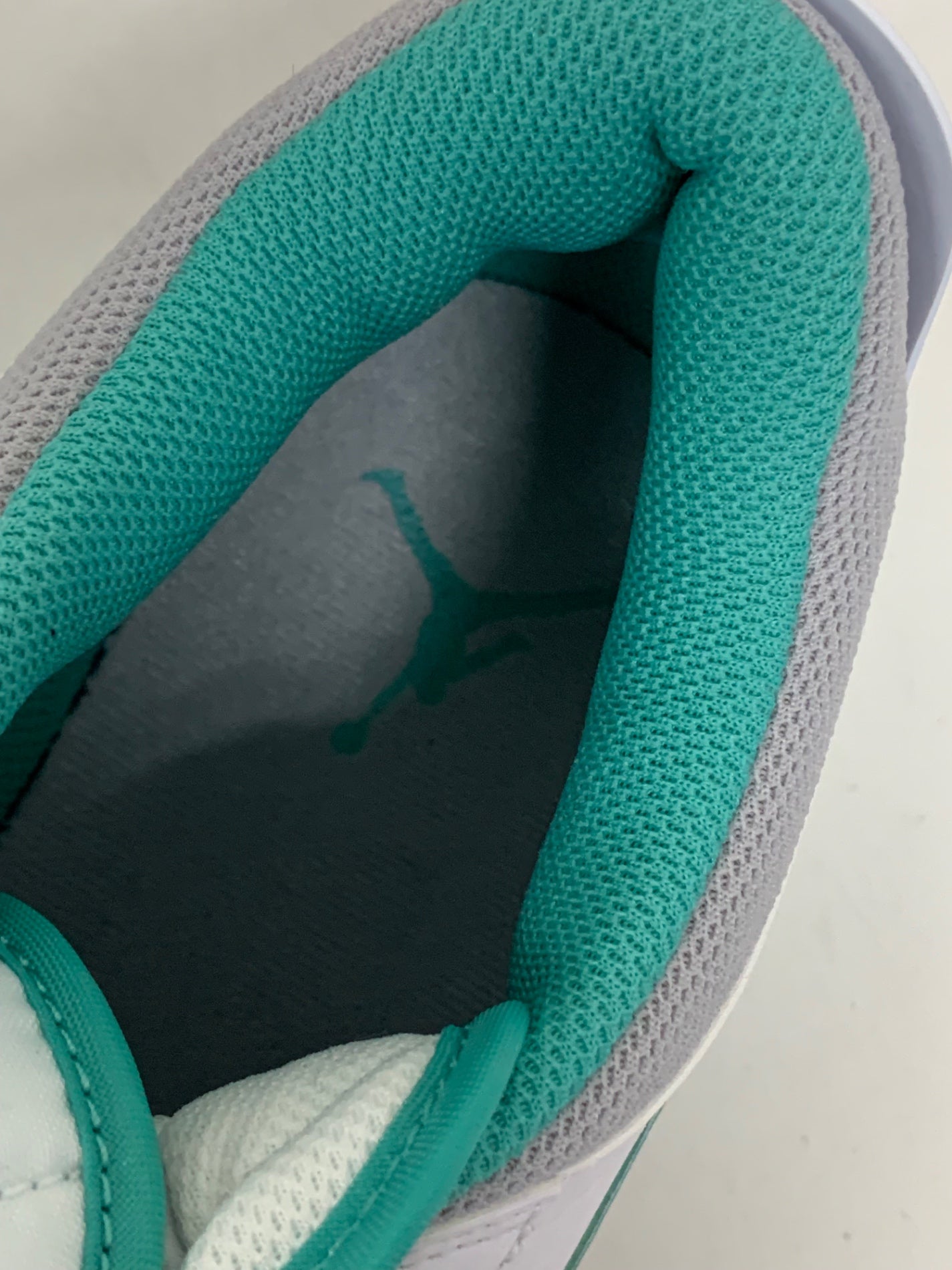 ナイキ ジョーダン レガシー 312 ロー CD7069-130 スニーカー 27.5 ホワイト IT737SOGNRK9