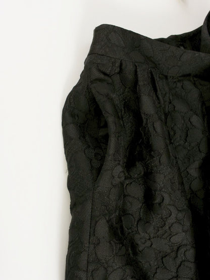 トゥービーシック W5S01-211-09 スカート 38 ブラック レース フラワーモチーフ フレアー ITP88TLV1B2S 【SALE】