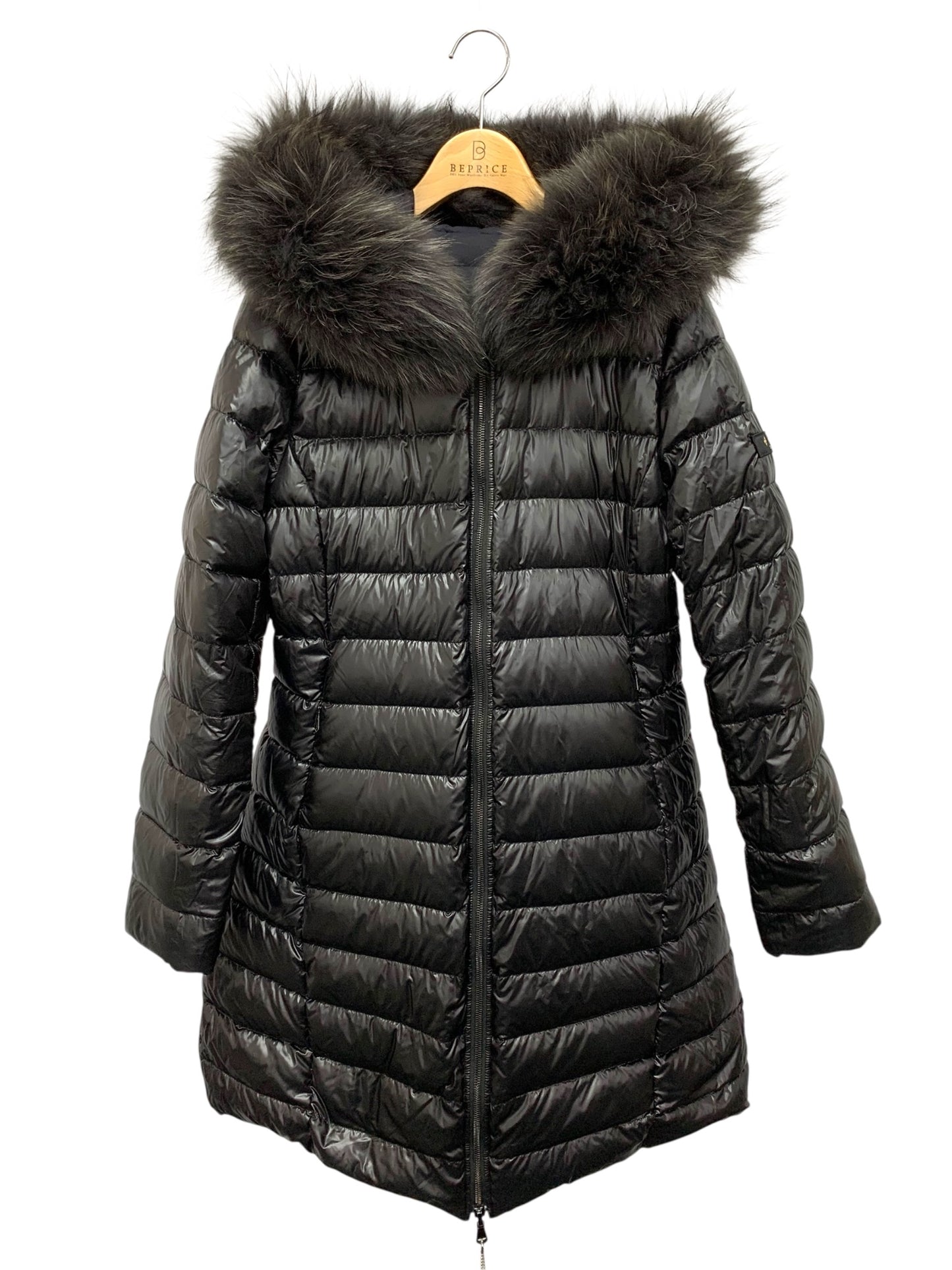 タトラス ISERA LTAT21A4706-D ダウンコート 3 ブラック ラクーンファー ITN59335J8MG