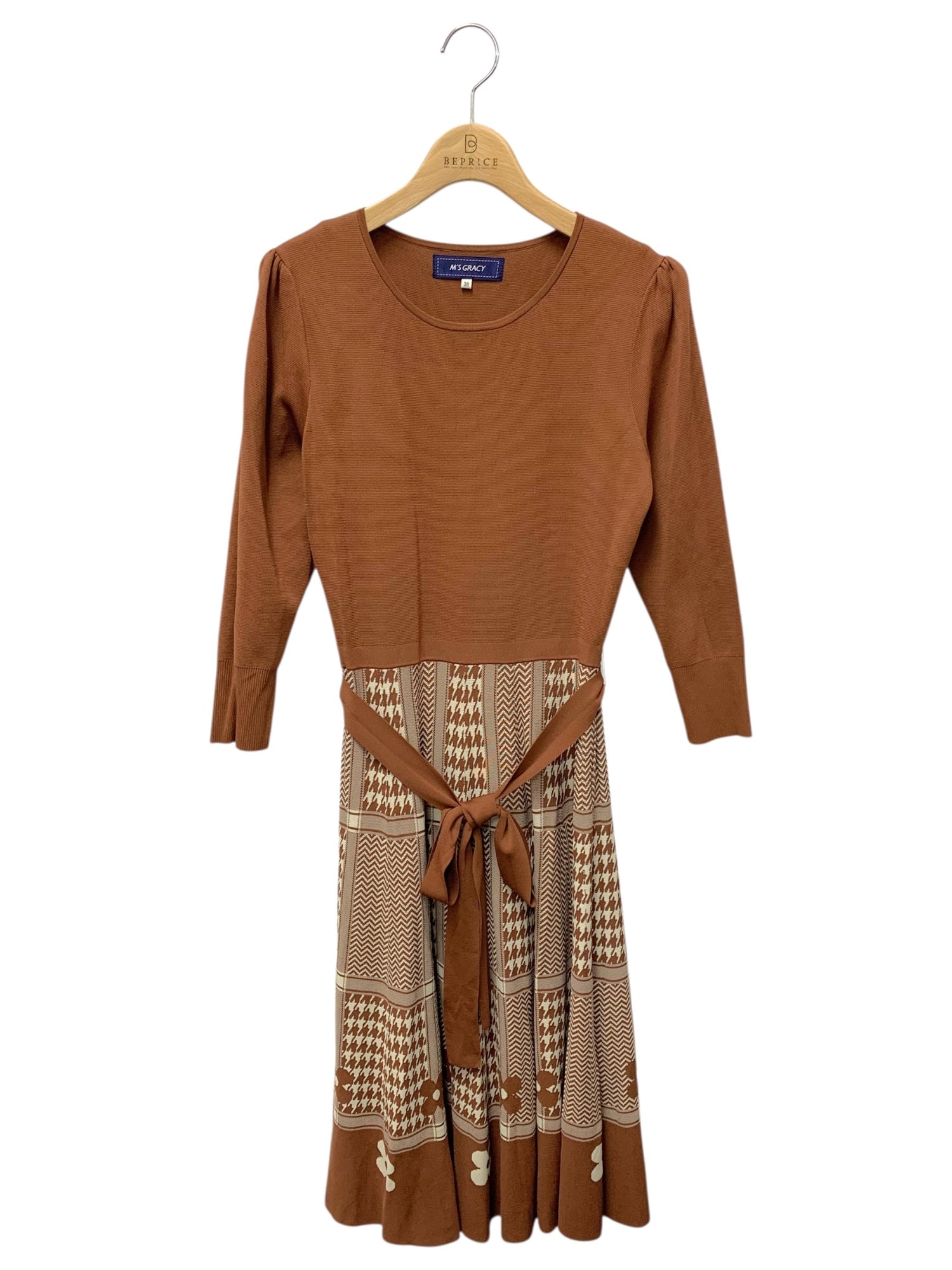 エムズグレイシー♡ブラウン Aライン ワンピース バックリボン付き新品 Re:EDIT（リエディ） ワンピース 「低身長サイズ有」リサイクルサテン