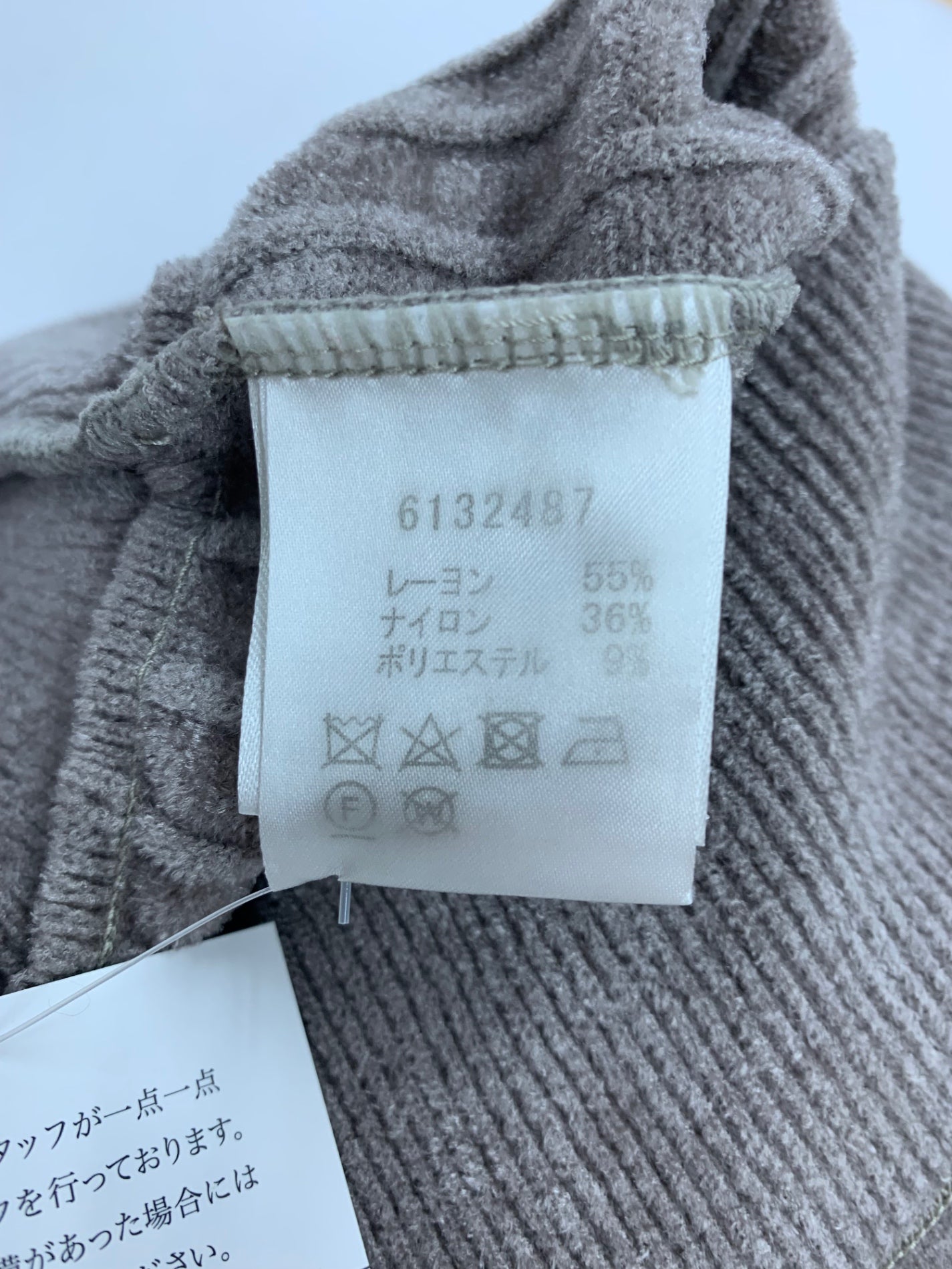 ルネ 6132487 ニット セーター 36 グレージュ パール ビジュー フリル ITBGIIIH35BC