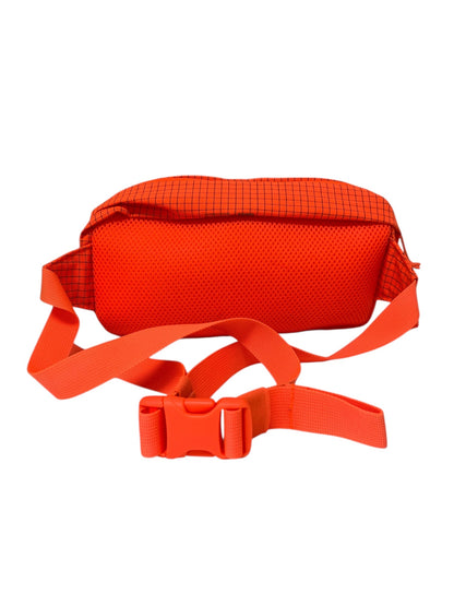 シュプリーム ボディバッグ オレンジ ナイロン ロゴ ITJCAUIMYLPC