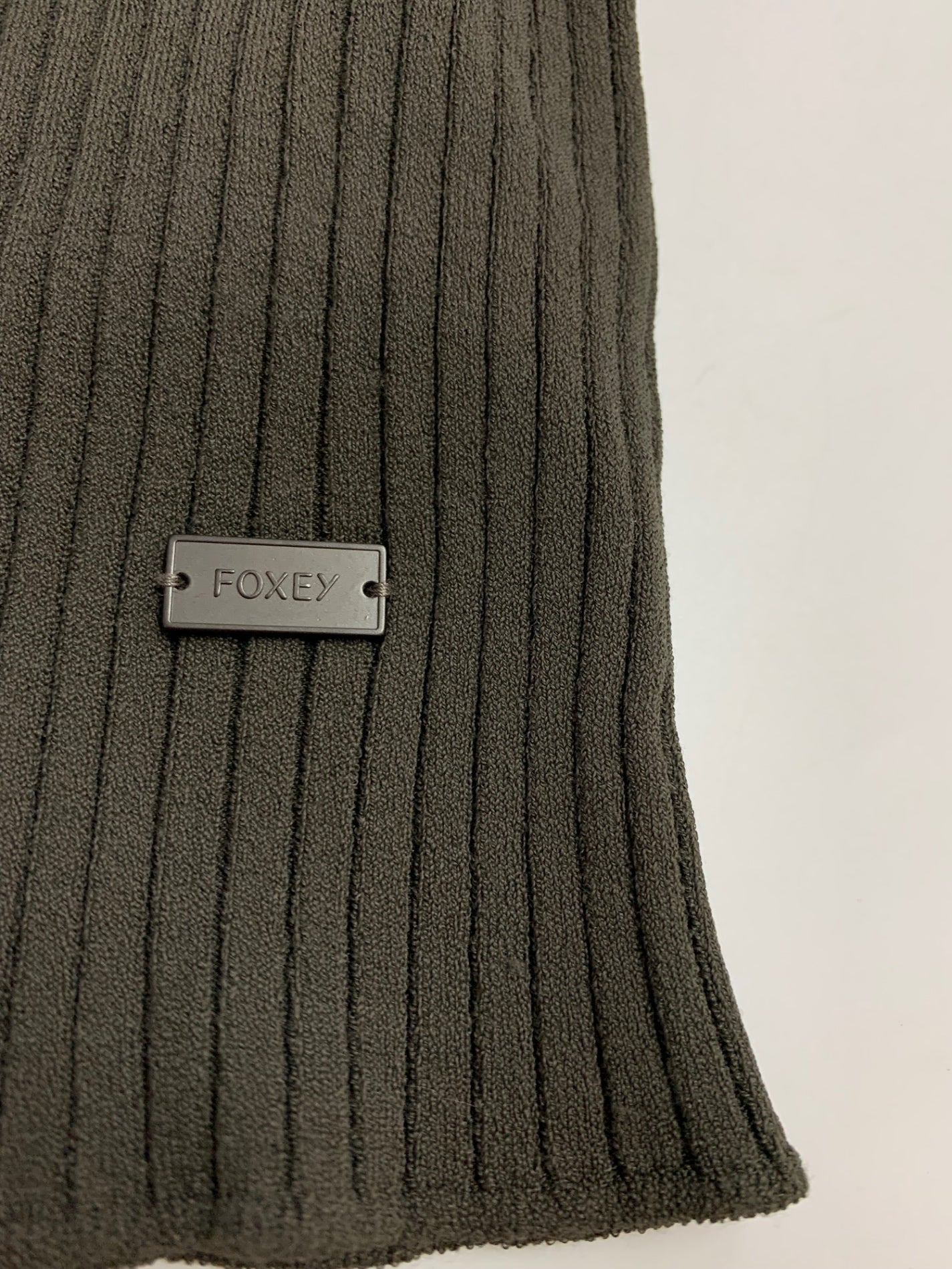 フォクシーブティック Knit Tops 37286 ニットトップス 40 カーキグリーン ITFFUOSGY2Y2