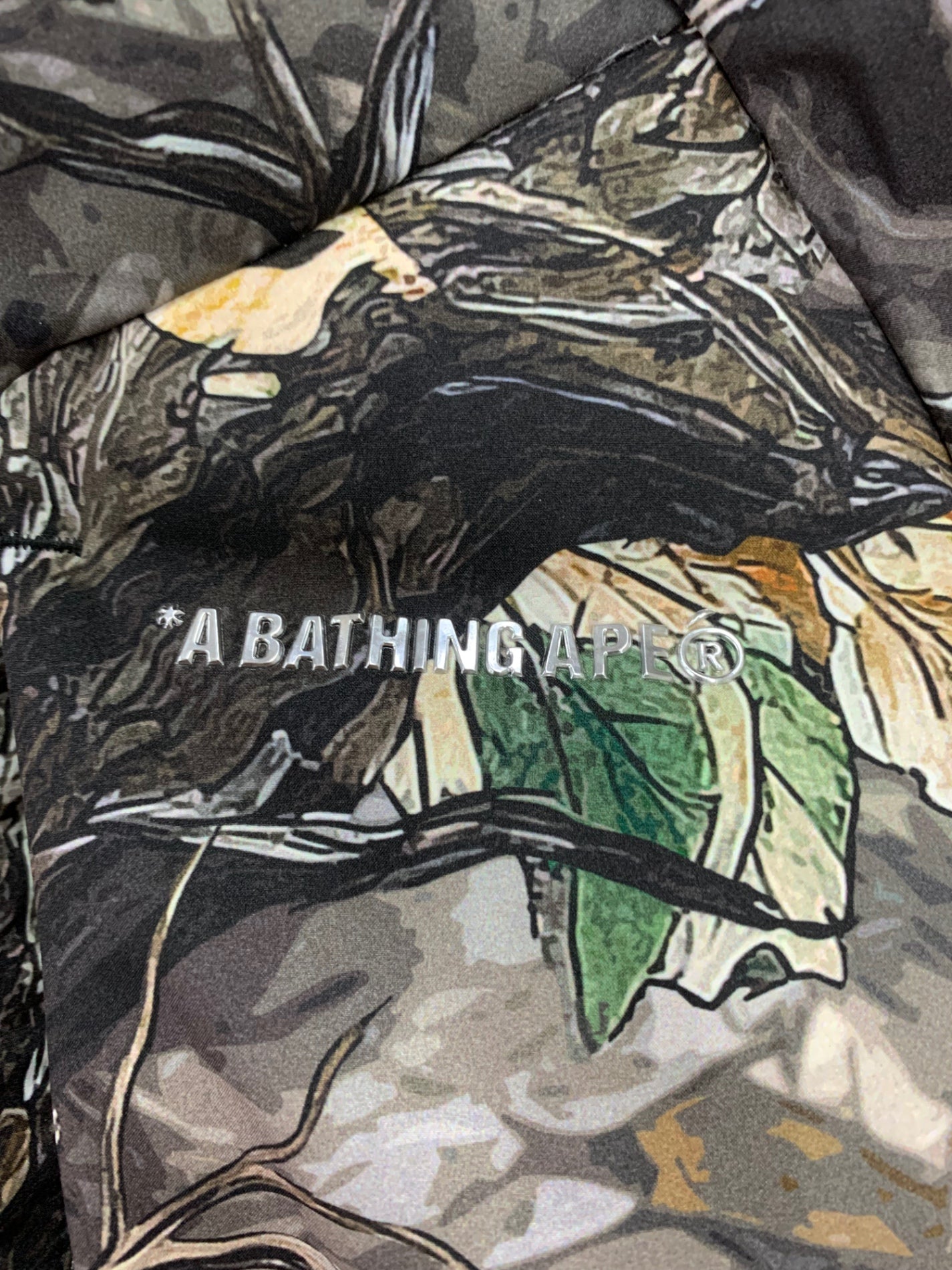 ア ベイシング エイプ REE EDGE CAMO DOWN SHIRT JACKET 1L80-144-002 ダウンジャケット L グレー ITGYJPYZ8WMS