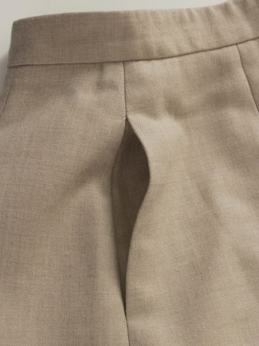 フォクシー 41774 スカート 38 グレージュ フラワー刺繡 ビジュー ITCJR3WFKOO2