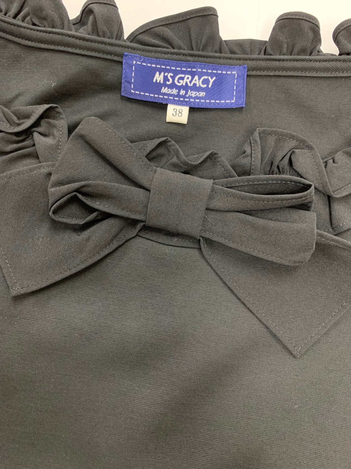 エムズグレイシー フリルプルオーバーブラウス 315511 38 ブラック ITK3TBMSJ7W2