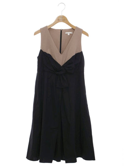 ポールカ 713EAC ワンピース 38 ブラック Vネック リボン タックフレア ITBYLRSXRNGM 【SALE】