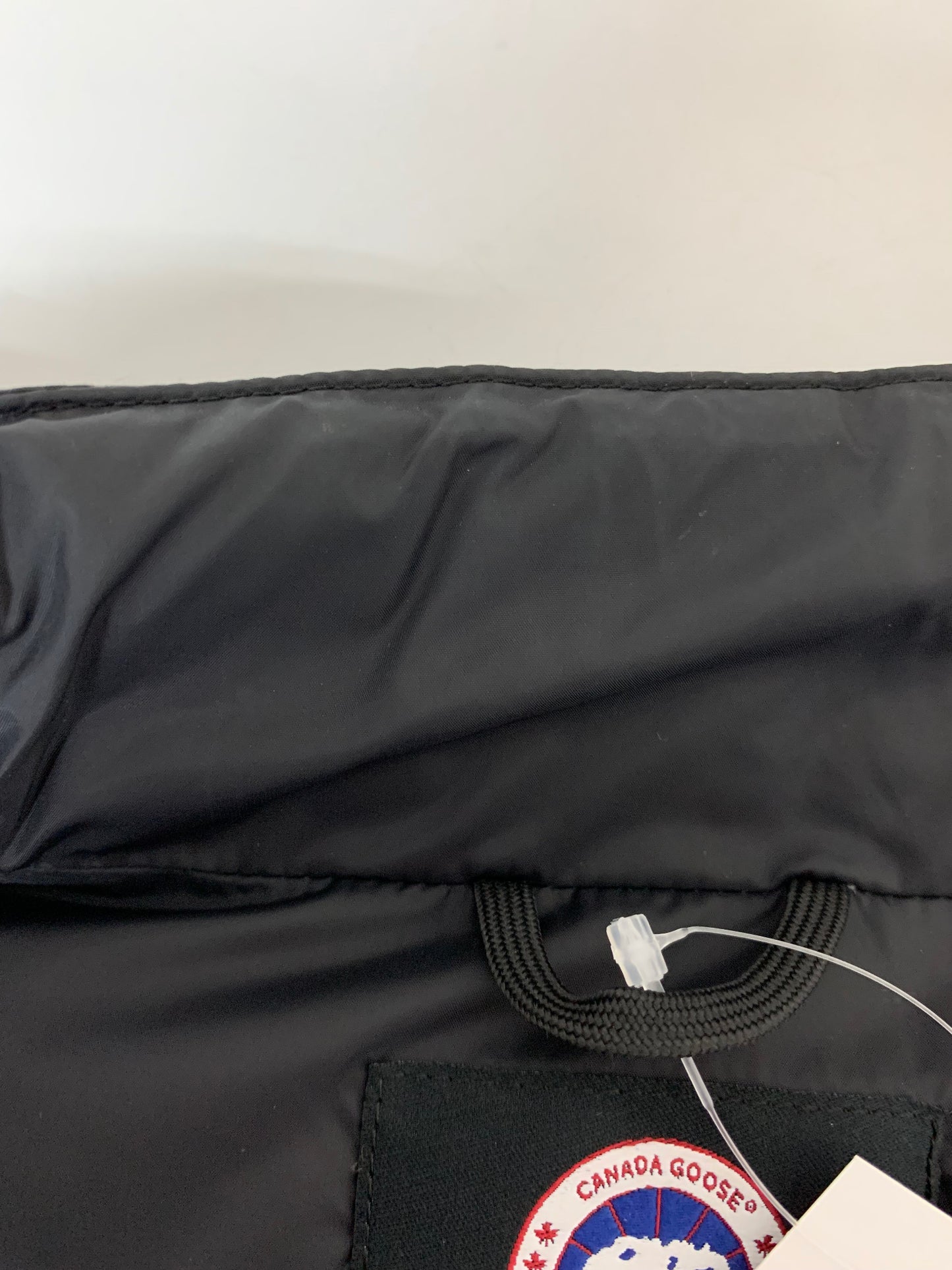 カナダグース FREESTYLE VEST 2832L ダウンベスト S ブラック IT1F7ZBYWUYM