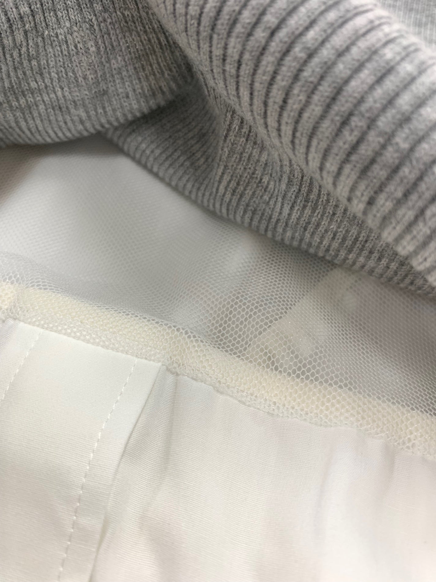 サカイ SCW-019 ワンピース 1 ホワイト フロントボタン ニット切り替え ITFBE1J1DTY0