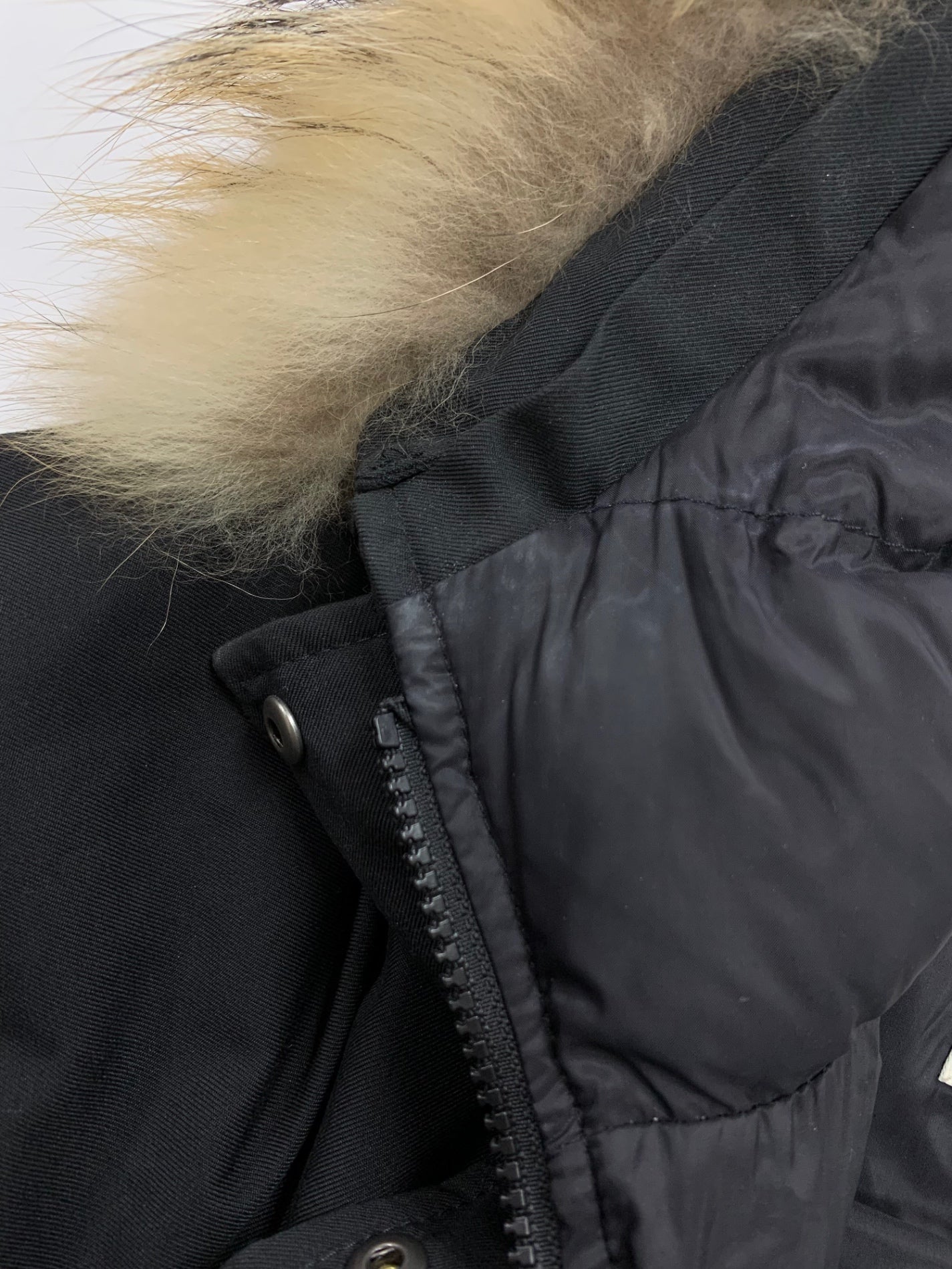 ピレネックス BORDEAUX HWK041 ダウンジャケット 44 ブラック フィンラクーン ITH7TDN6L6N2