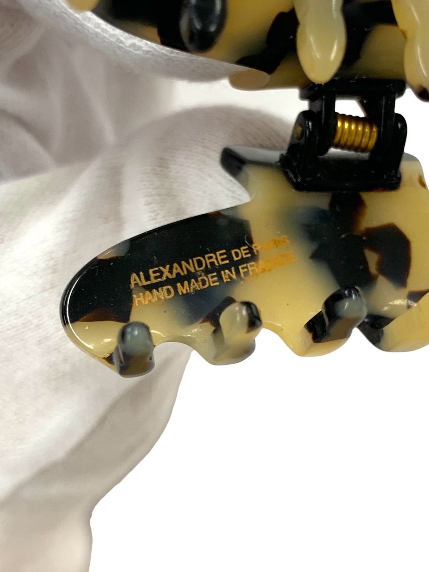 アレクサンドルドゥパリ ヘアクリップ ベージュ Sサイズ べっ甲柄 アルビノス IT6ETZLAQU88