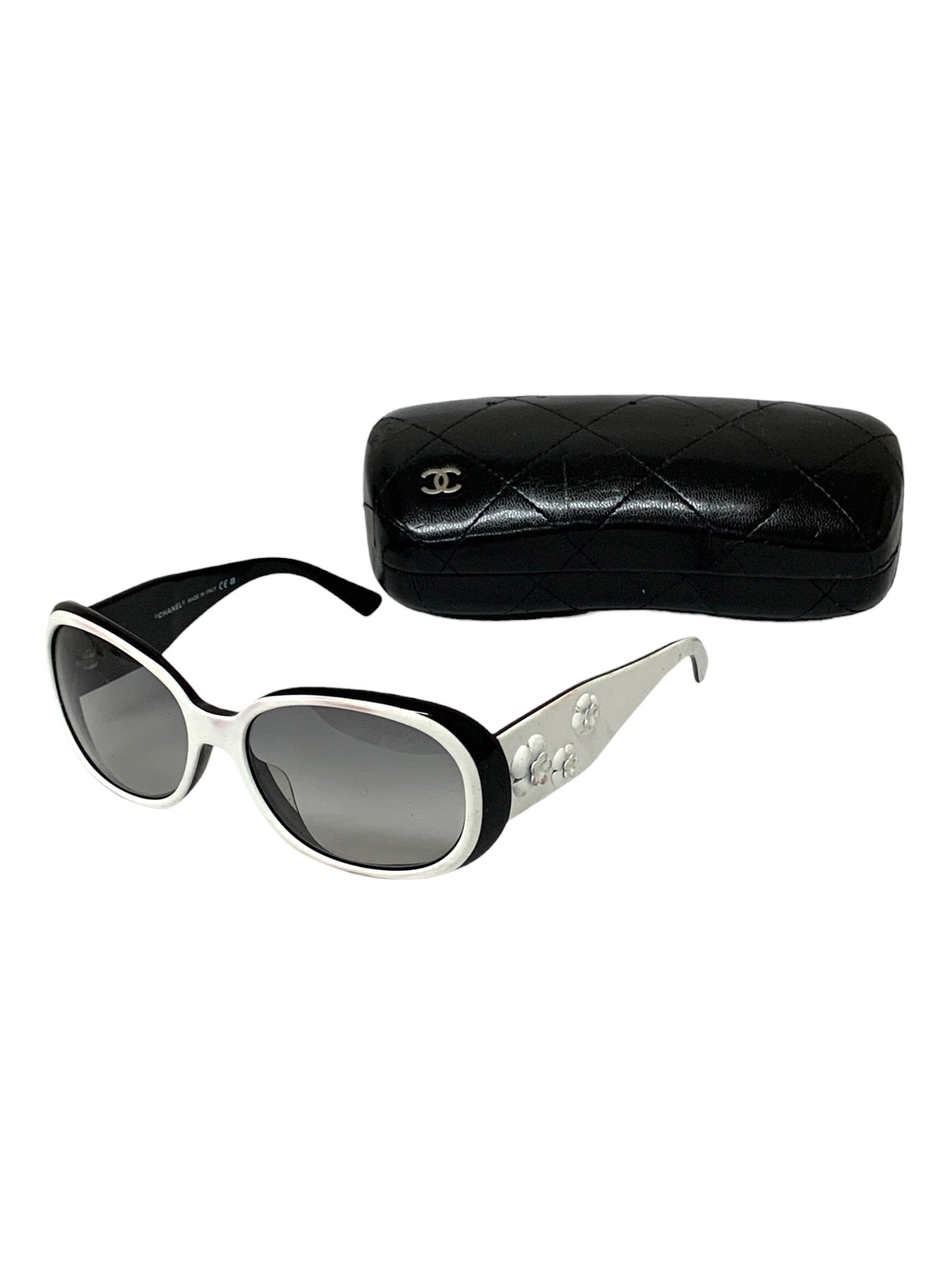 シャネル 5113 サングラス  ホワイト セルフレーム フルリム ウェリントン フラワー ITECYA8X1XNK