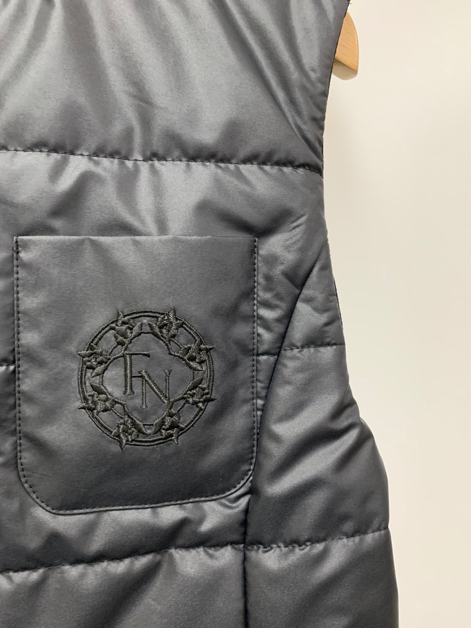 フォクシー ベルベット 中綿 リバーシブル ダウン ベスト Aster 42 TS DESIGN 2024年秋冬新作 TS Design 1928 リフレクティブファイバー